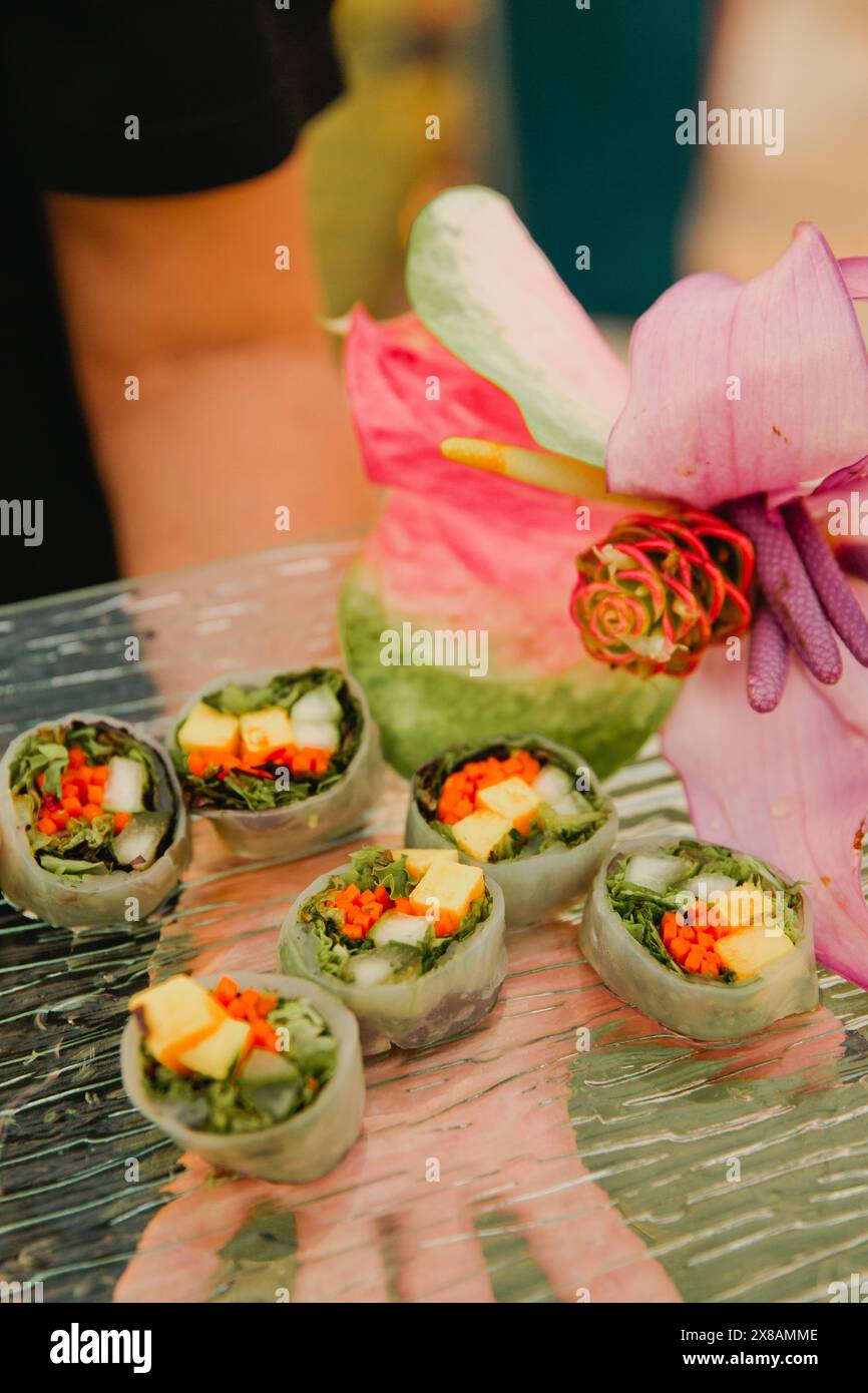 Vassoio tropicale di antipasti e evento serale alle Hawaii Foto Stock