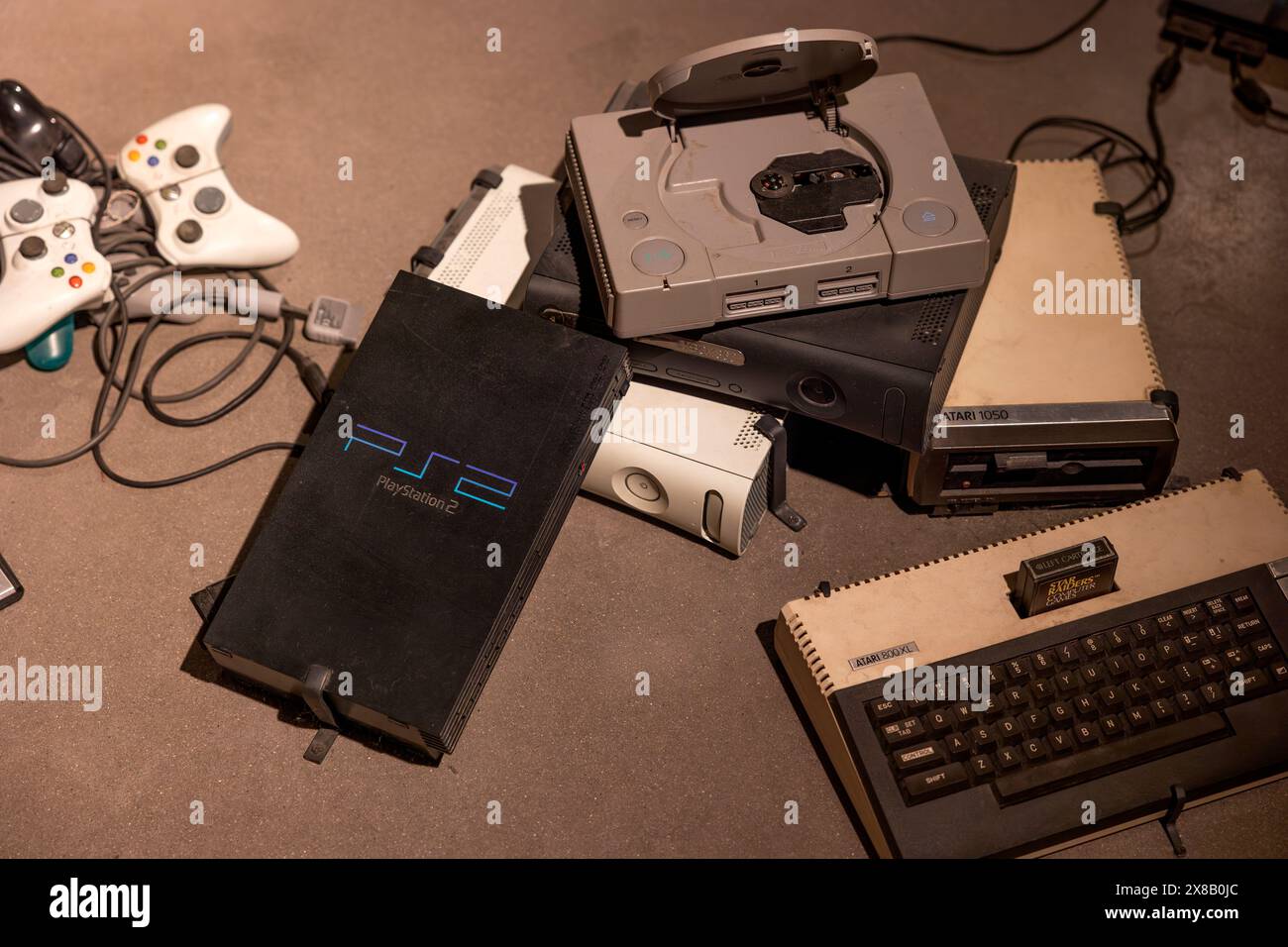 Vecchie console di gioco Foto Stock