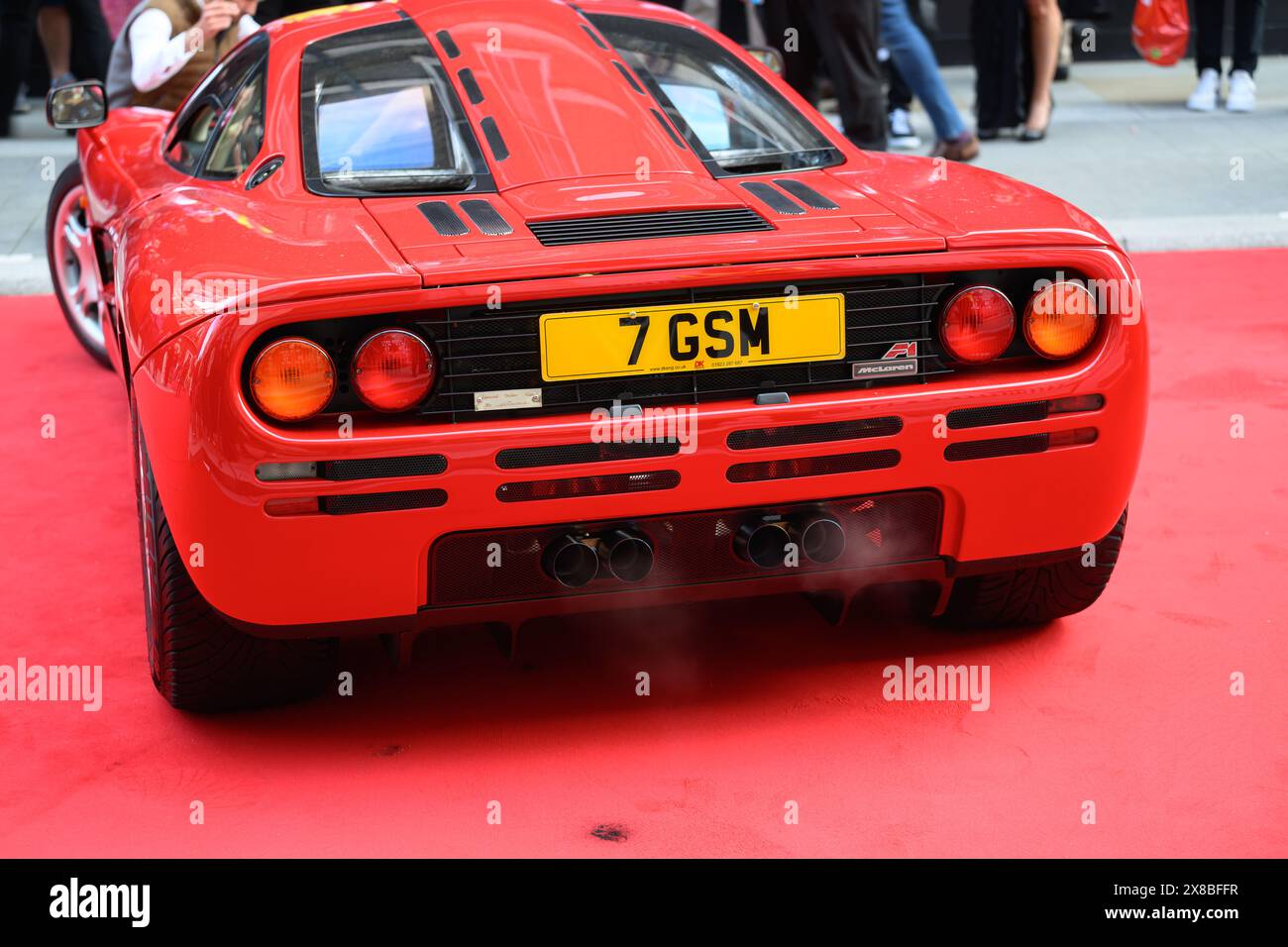 Londra, Regno Unito, 23 maggio 2024, il Concorso su Savile Row si è svolto dal 22 al 23 maggio 2024 è il luogo in cui le auto si incontrano. Una collaborazione tra sarti e il mondo automobilistico per celebrare l'artigianato e l'arte di Bespoke., Andrew Lalchan Photography/Alamy Live News Foto Stock