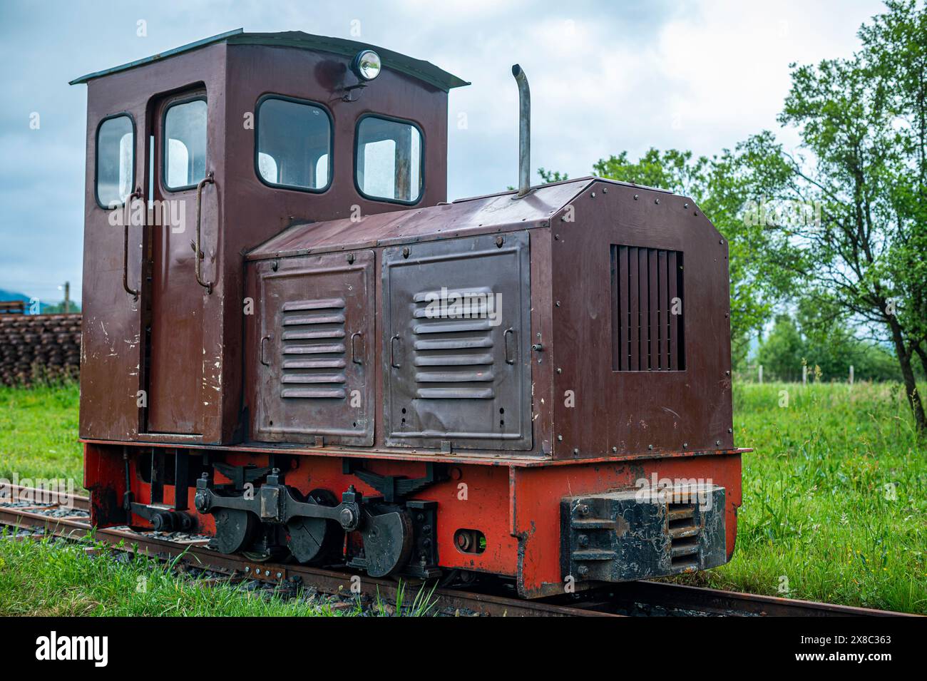 vecchia e piccola locomotiva diesel fatta a mano Foto Stock