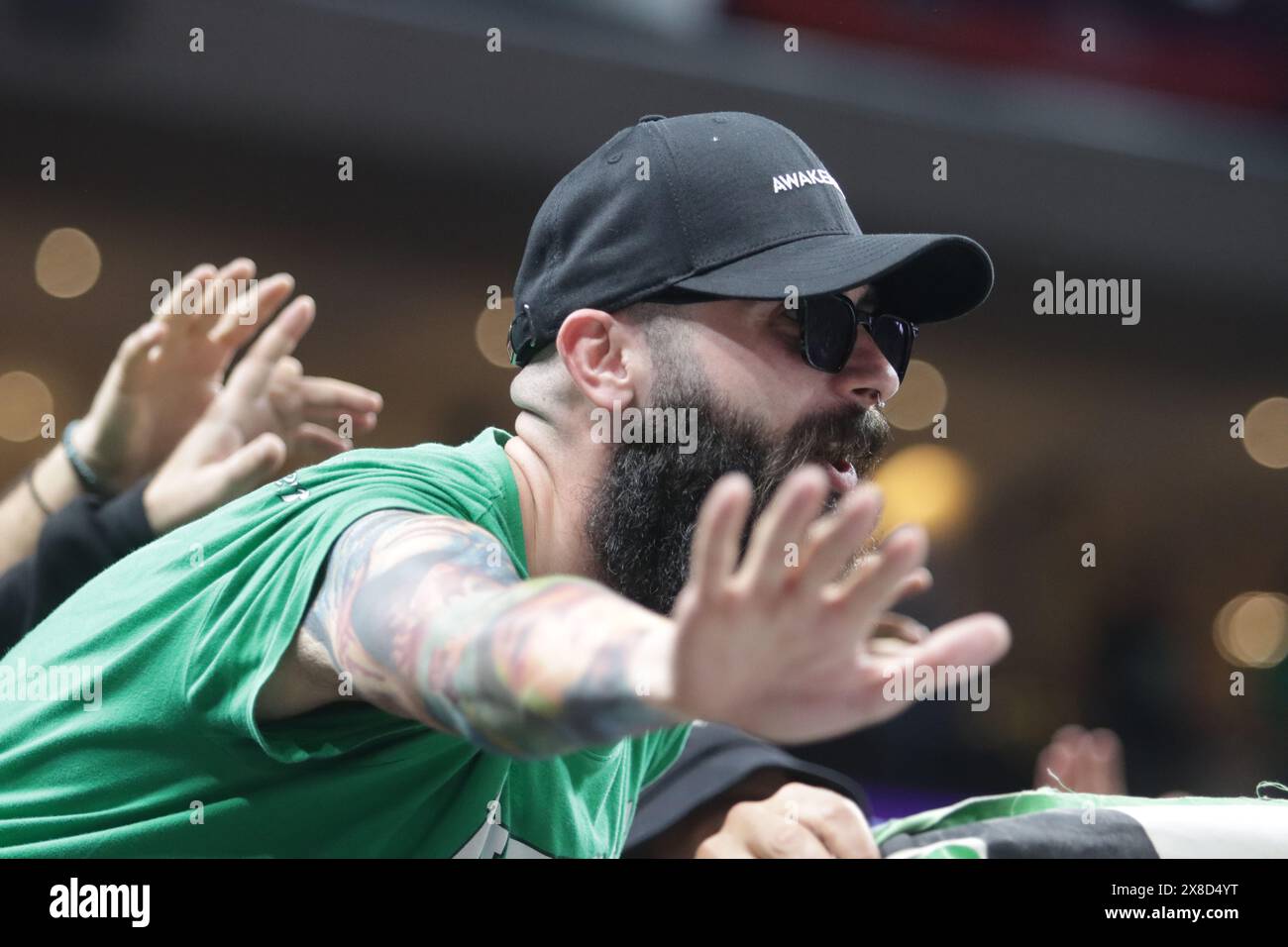 Berlino, Germania, 24 maggio, 2024. Panathinaikos BC Aktor tifosi durante il match tra Panathinaikos e Fenerbahce. Turkish Airlines Euroliga Final Four Berlin 2024. Crediti: Fabideciria/Alamy Live News Foto Stock