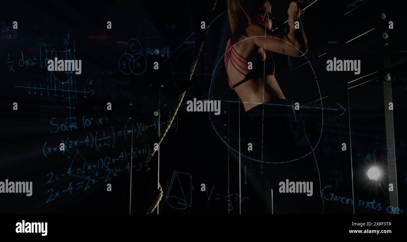 Un atleta caucasico che arrampica, circondato da equazioni matematiche Foto Stock