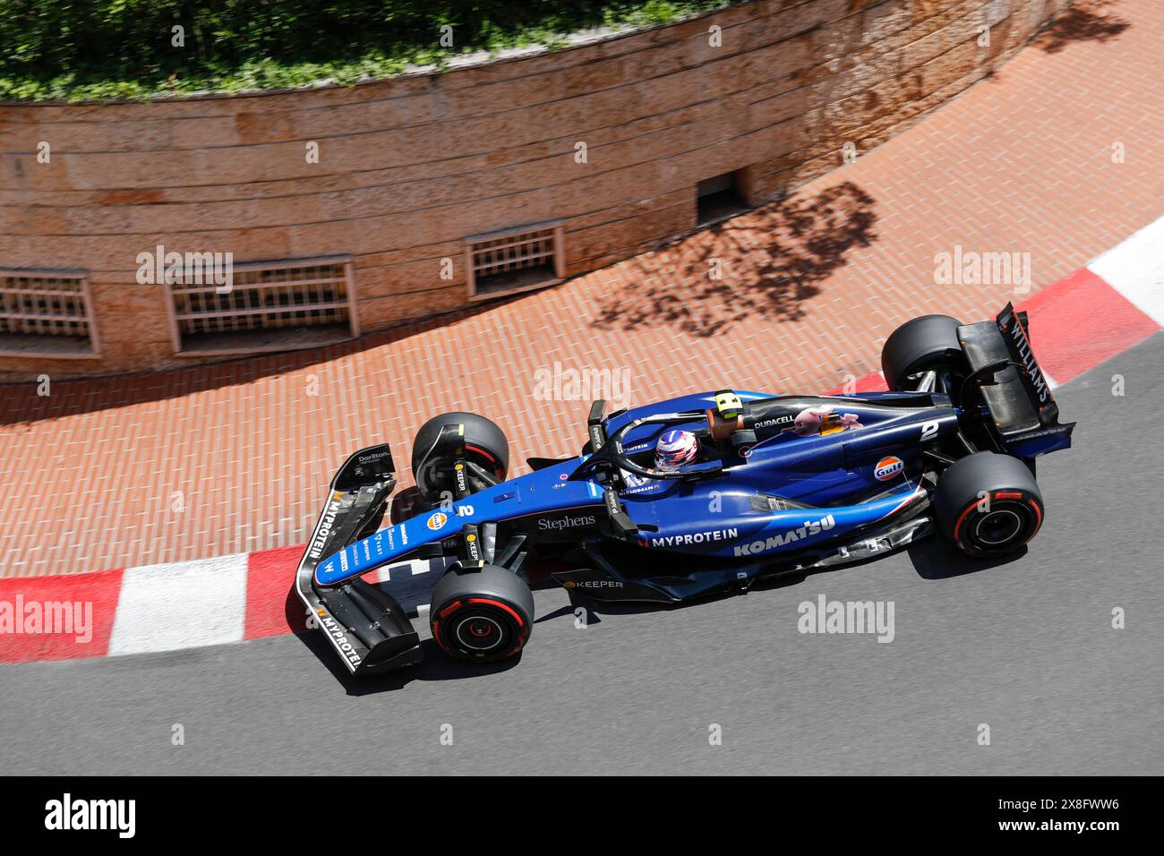 Monte Carlo, Principato di Monaco. 25 maggio 2024. Formula 1 Gran Premio di Monaco sul circuito di Monaco di Monte Carlo. Nella foto: Logan Sargeant (USA) della Williams Racing nella Williams FW46 durante la terza sessione di prove © Piotr Zajac/Alamy Live News Foto Stock