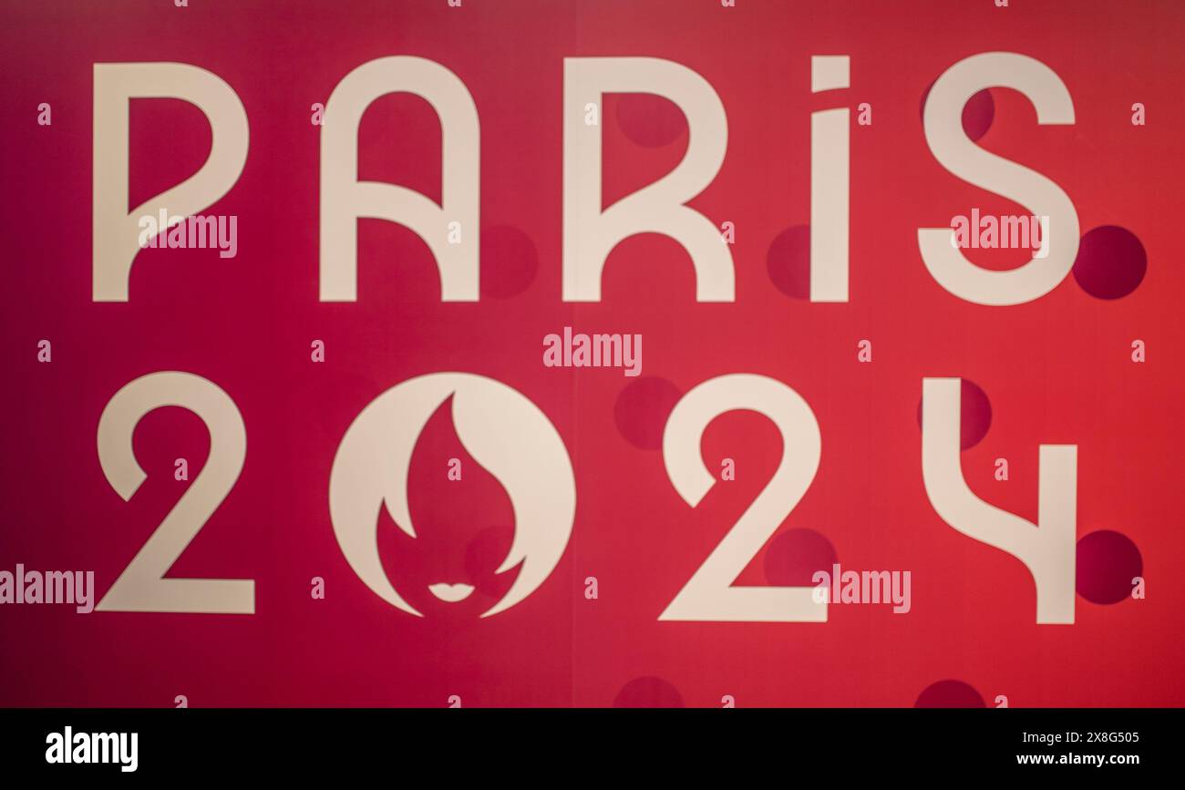 Losanna, Svizzera. 5 maggio 2024. Presentazione del poster ufficiale dei Giochi Olimpici di Parigi 2024 durante i Giochi Olimpici di Parigi 2024. Si svolse al Museo Olimpico di Losanna, la capitale olimpica. (Credito: Eric Dubost/SipaUSA) credito: SIPA USA/Alamy Live News Foto Stock