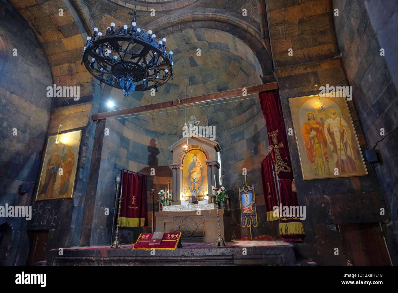 Lusarat, Armenia - 15 maggio 2024: Il monastero di Khor Virap si trova nella pianura di Ararat, a Lusarat, Armenia. Foto Stock