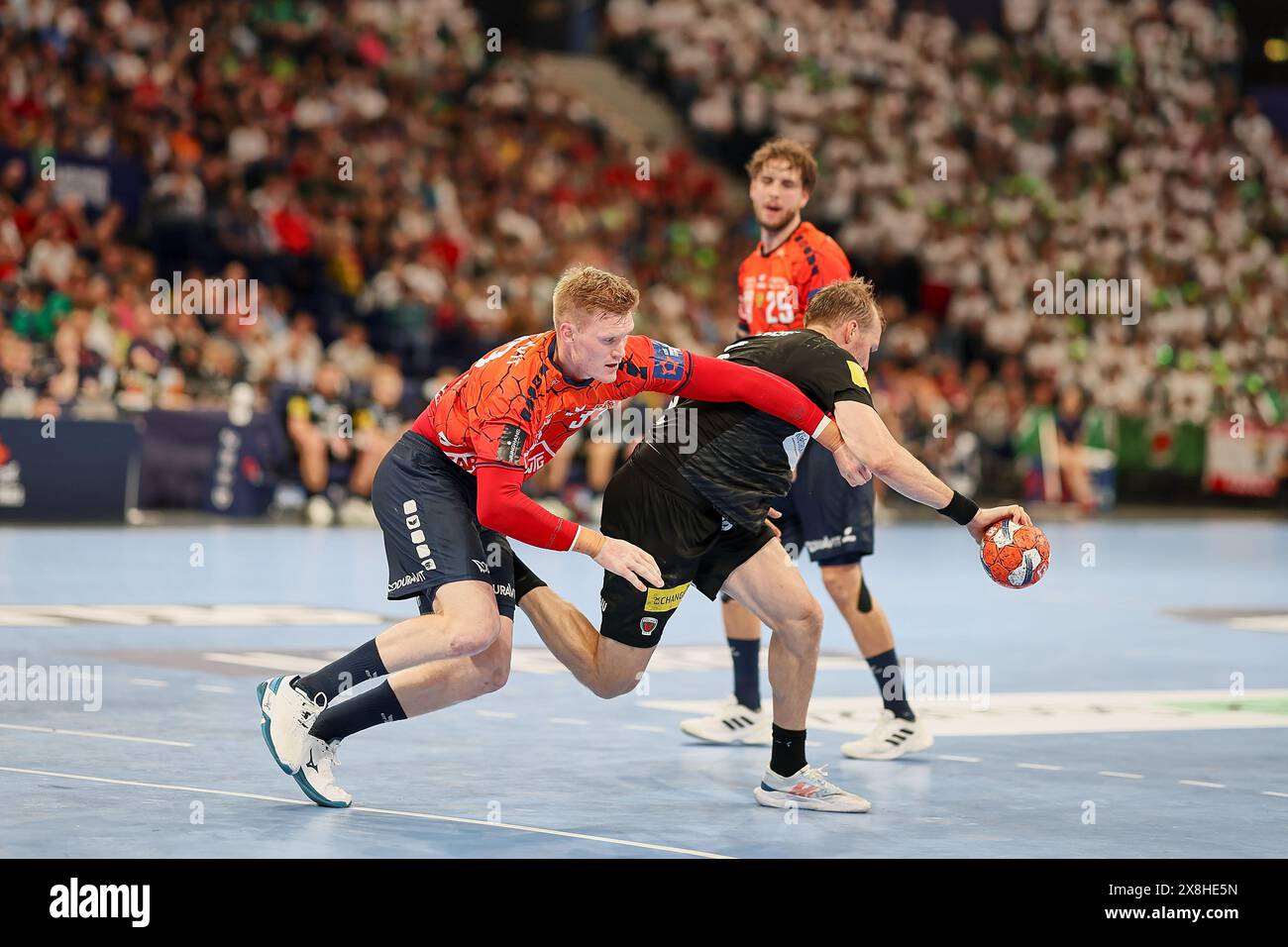 Amburgo, Amburgo, Germania. 25 maggio 2024. Max Darm - Fuechse Berlin 5 in azione durante le finali EHF Men 2024 Handball ad Amburgo (Credit Image: © Mathias Schulz/ZUMA Press Wire) SOLO PER USO EDITORIALE! Non per USO commerciale! Foto Stock