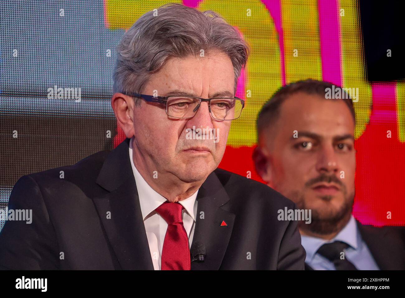 Marsiglia, Francia. 23 maggio 2024. Jean-Luc Melenchon, ex deputato francese per il partito LFI, visto durante l'incontro a Marsiglia per le elezioni europee del 2024. Pochi giorni prima delle elezioni europee del 9 giugno, Jean-Luc Mélenchon ha partecipato alla riunione di France Insoumise nei distretti settentrionali di Marsiglia davanti a circa 1000 persone. (Immagine di credito: © Denis Thaust/SOPA Images via ZUMA Press Wire) SOLO PER USO EDITORIALE! Non per USO commerciale! Foto Stock