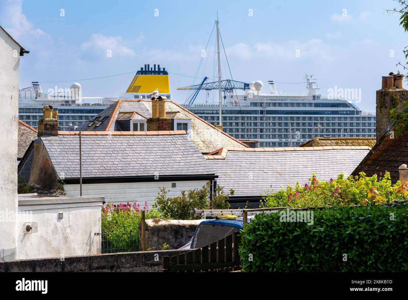 La nave da crociera Spirit of Adventure attraccata nel porto di Falmouth, in Cornovaglia Foto Stock
