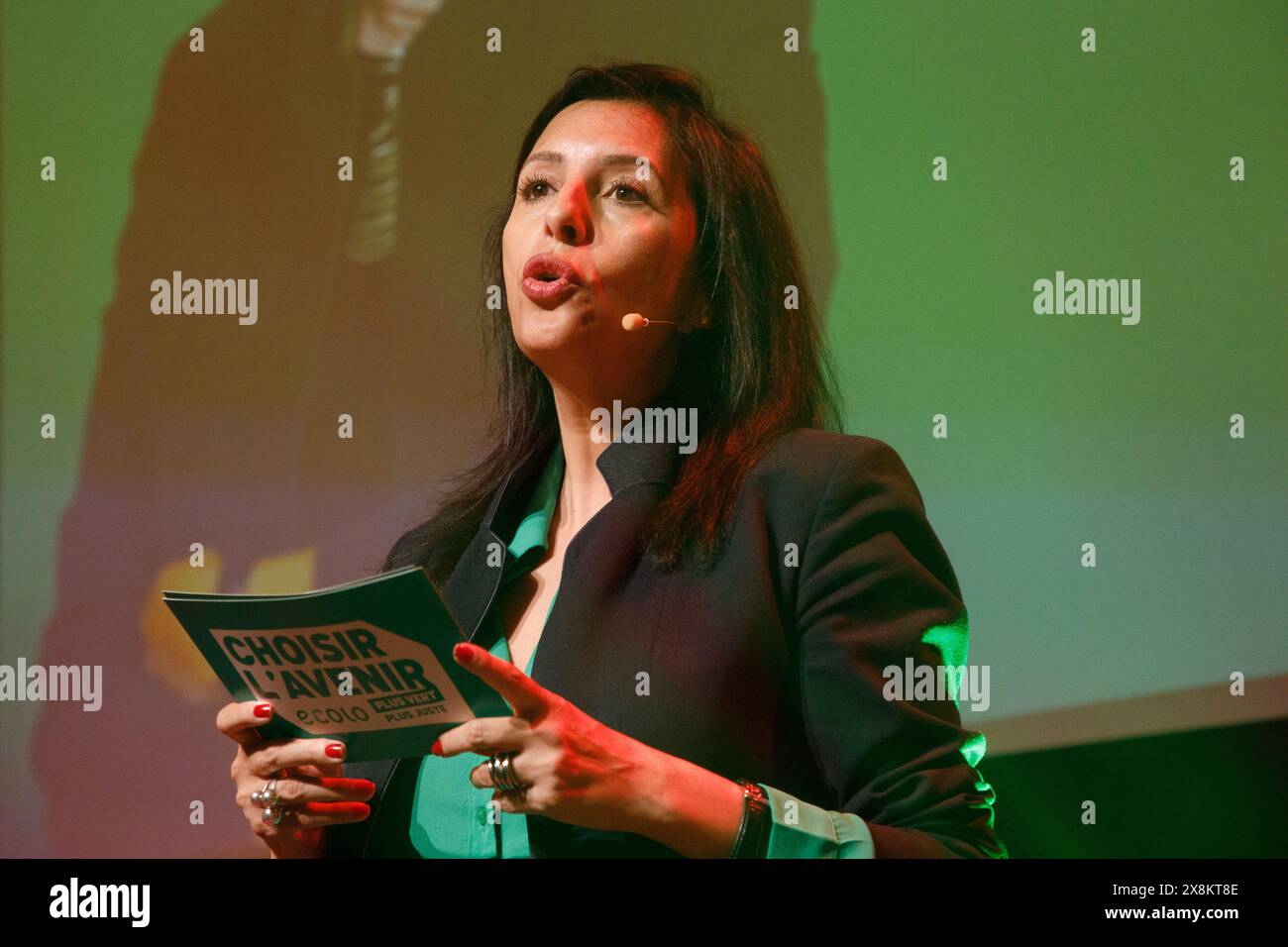 Bruxelles, Belgio. 26 maggio 2024. Il ministro dell'ambiente e del clima Zakia Khattabi nella foto durante una riunione elettorale dei verdi di lingua francese Ecolo, domenica 26 maggio 2024 a Bruxelles. Le elezioni del Parlamento europeo, della camera dei rappresentanti e dei parlamenti regionali e comunitari si terranno domenica 9 giugno 2024. BELGA FOTO HATIM KAGHAT credito: Belga News Agency/Alamy Live News Foto Stock