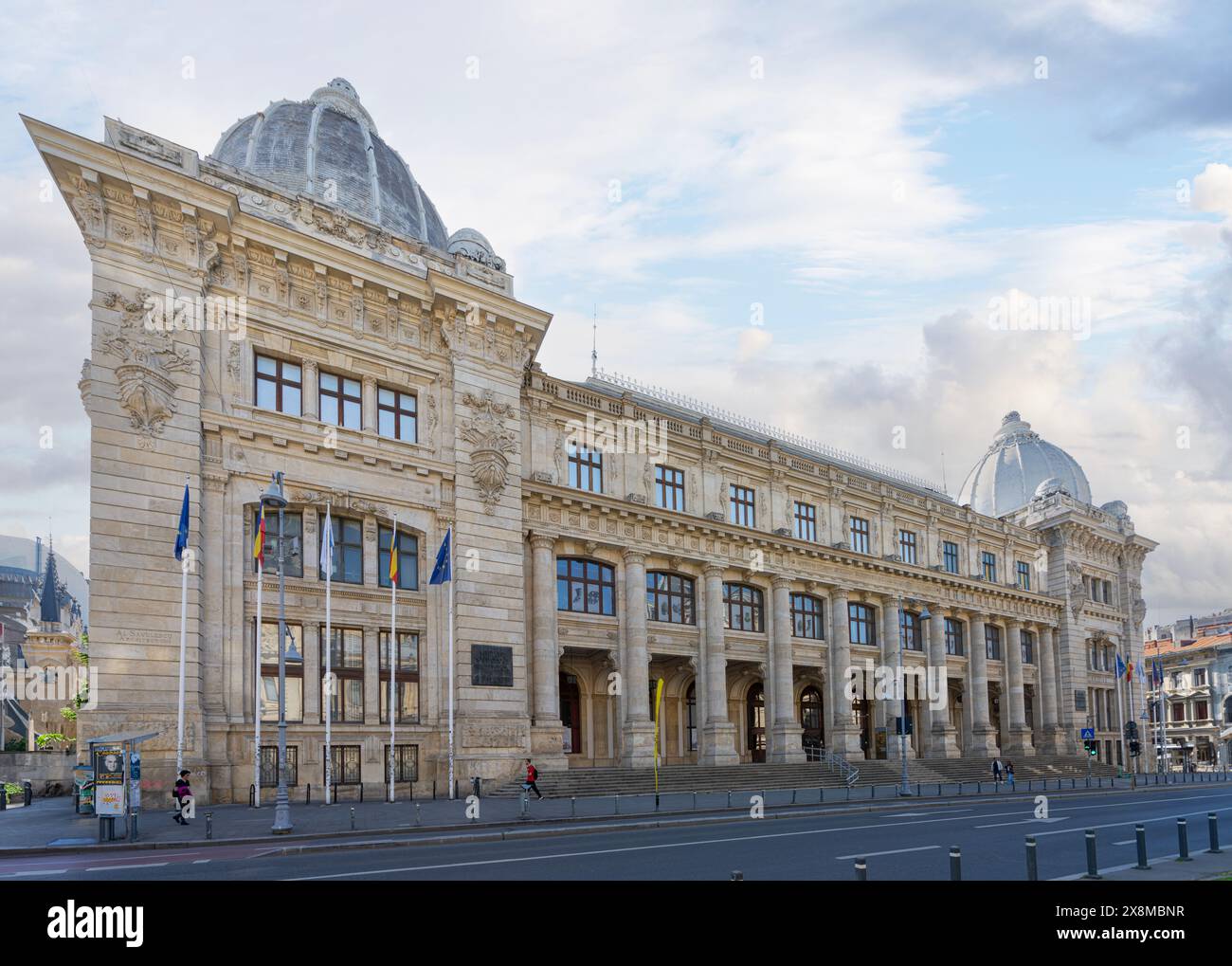 Bucarest, Romania. 23 maggio 2024. Vista esterna del Museo Nazionale di storia rumena nel centro della città Foto Stock