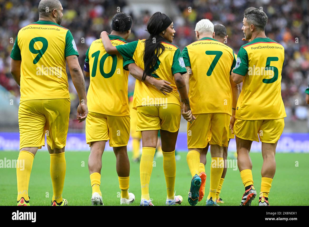 Le stelle del calcio partecipano a una partita di beneficenza per le vittime delle inondazioni in Brasile, Rio De Janeiro - 26 maggio 2024 giocatore Ronaldinho Gaucho Foto Stock