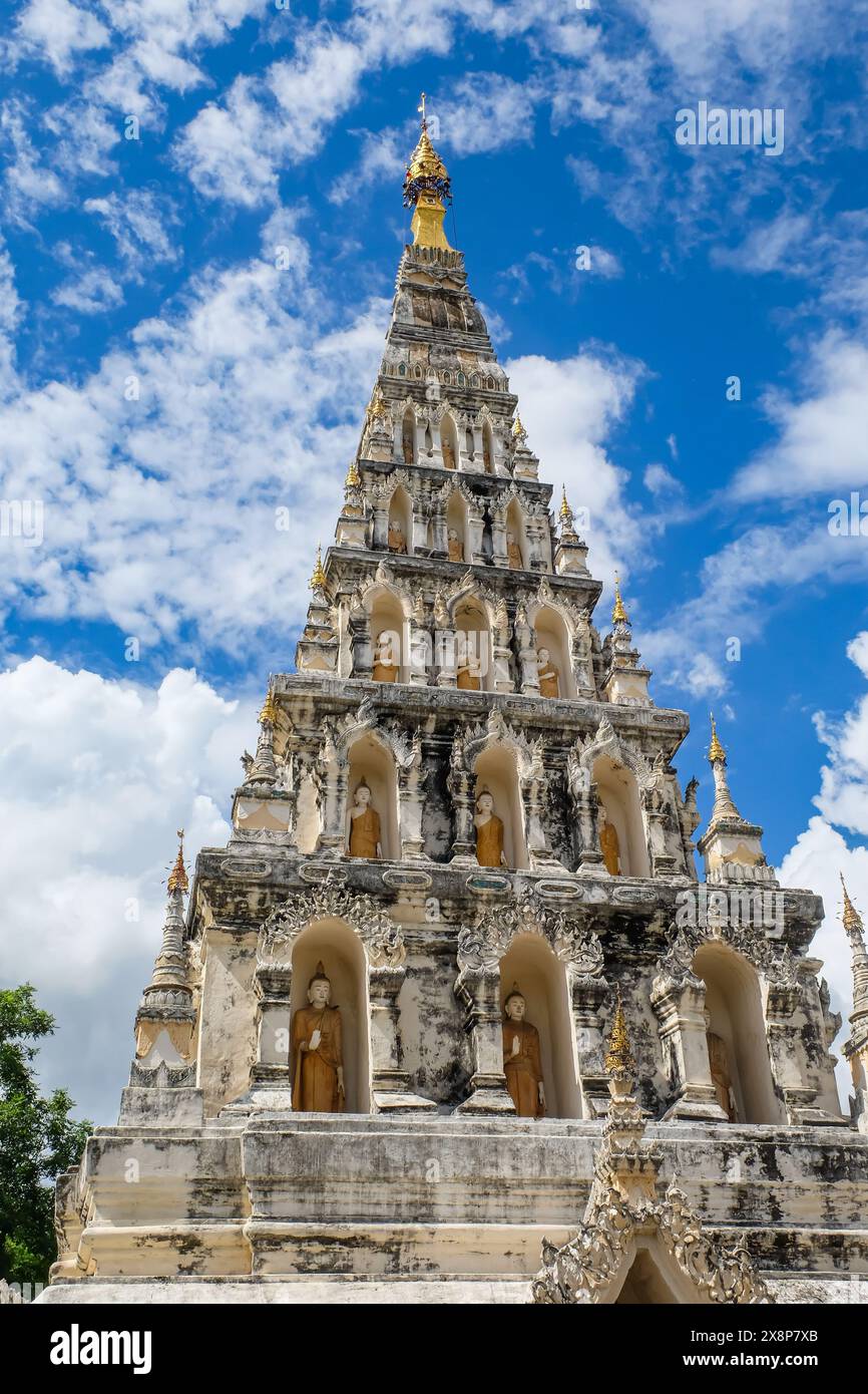 Lo stupa di Wat Chedi Liam risale al XIII secolo Foto Stock