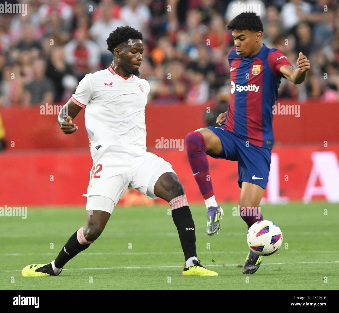 Siviglia, Spagna. 26 maggio 2024. Partita di calcio spagnola la Liga Siviglia vs FC Barcelona allo stadio Ramon Sanchez Pizjuan di Siviglia. 26 maggio 2024 Lamine Yamal 26/05/2024 SEVILLA JORNADA 38 LIGA EA SPORTS ESTADIO RAMON SANCHEZ PIZJUAN SEVILLA FC-FC BARCELONA 900/Cordon Press credito: CORDON PRESS/Alamy Live News Foto Stock