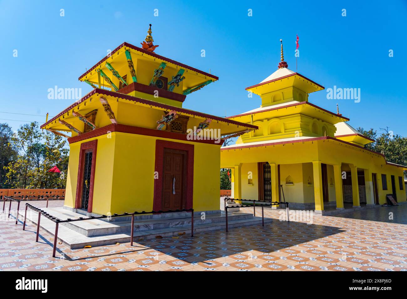 Mahendranagar, Nepal - 2 febbraio 2024 : Tempio indù Vishnu Dham Saket Dham a Kanchanpur, Mahendranagar, Nepal Foto Stock