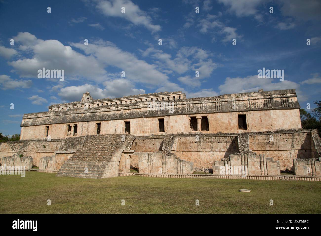 Il palazzo, Kabah sito archeologico, Yucatan, Messico Foto Stock