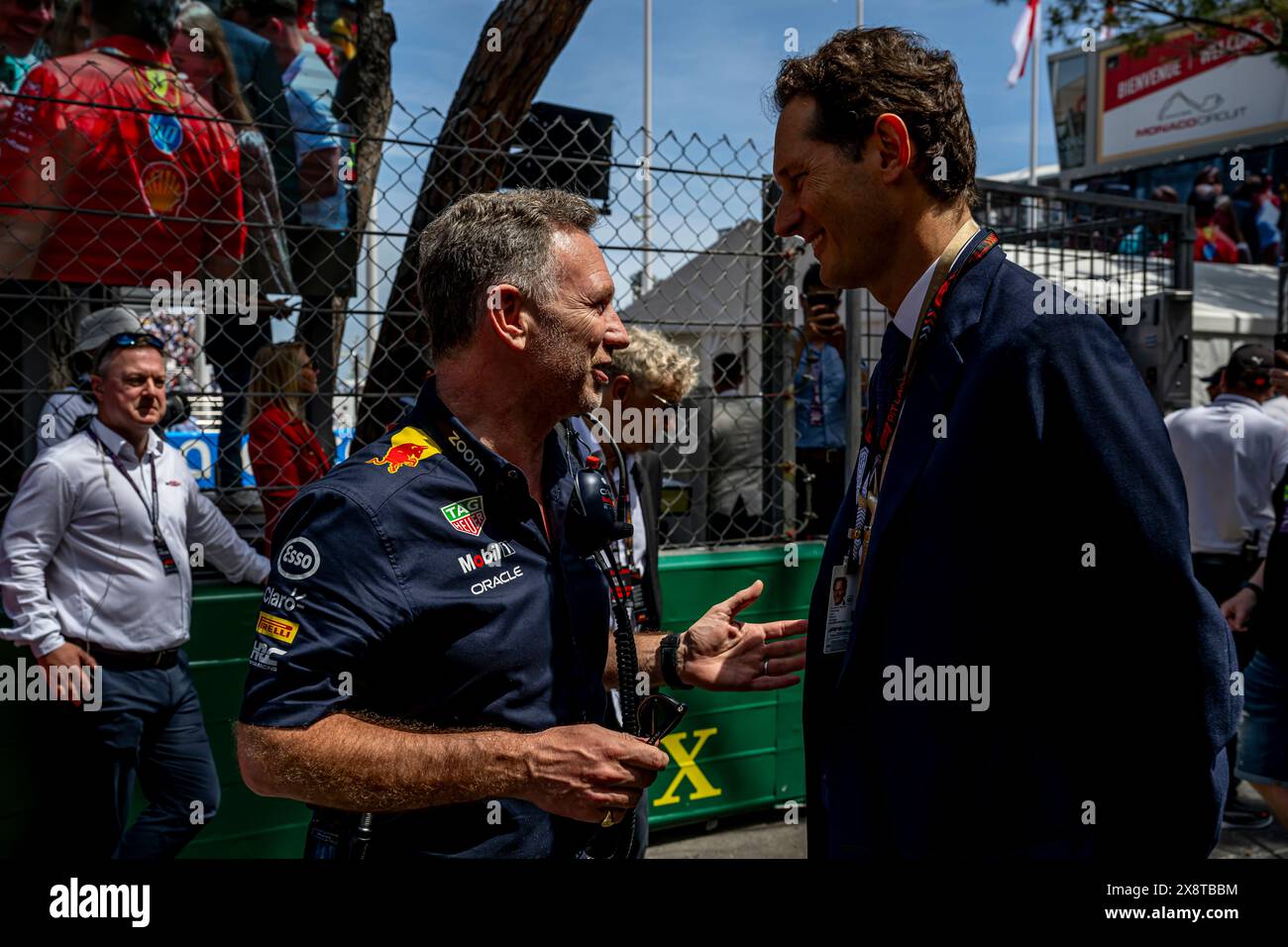 Monte Carlo, Monaco, maggio 26, Christian Horner, dal Regno Unito gareggia per la Red Bull Racing. Giorno della gara, ottavo round del campionato di Formula 1 2024. Crediti: Michael Potts/Alamy Live News Foto Stock