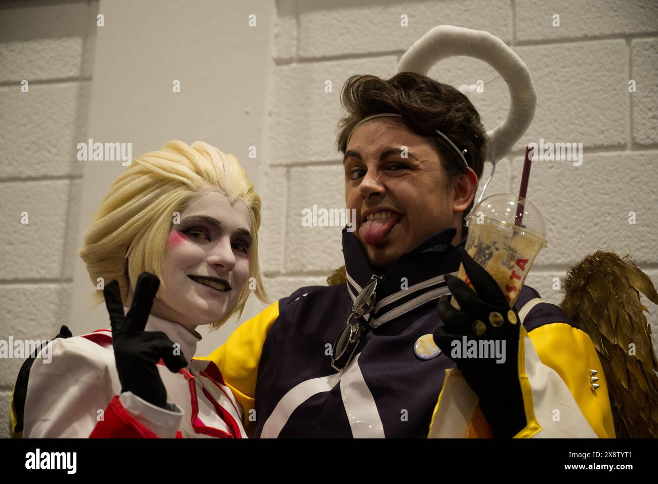 Un paio al Comic con London Foto Stock