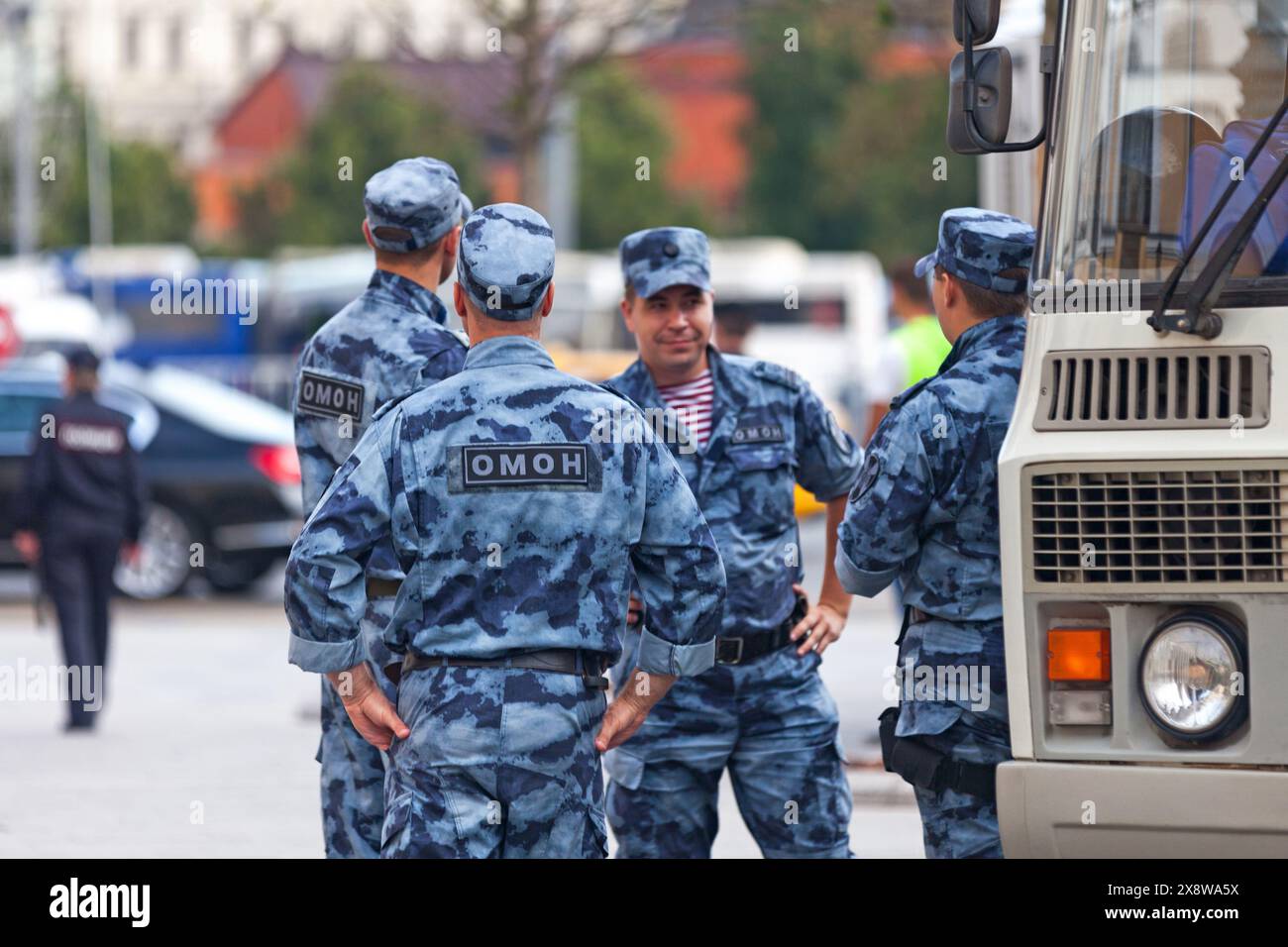 Mosca, Russia - 07 luglio 2018: L'OMON (in russo: ОМОН - Отряд Мобильный Особого Назначения) è un sistema di unità speciali di polizia della polizia federale Foto Stock