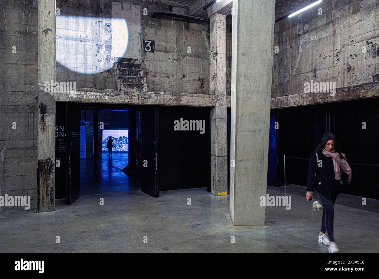 Tate Modern ala nuova installazione dei carri armati , Londra , Regno Unito Foto Stock