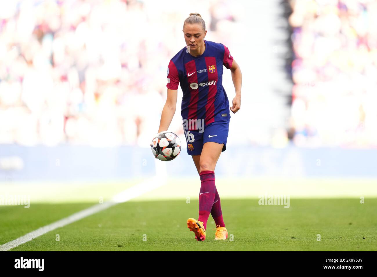 Barcellona, Spagna. 25 maggio 2024. Fridolina Rolfo del FC Barcelona durante la finale di UEFA Women's Champions League tra FC Barcelona e Olympique Lyonnais giocata allo stadio San Mames il 25 maggio 2024 a Bilbao in Spagna. (Foto di Bagu Blanco/PRESSINPHOTO) credito: PRESSINPHOTO SPORTS AGENCY/Alamy Live News Foto Stock