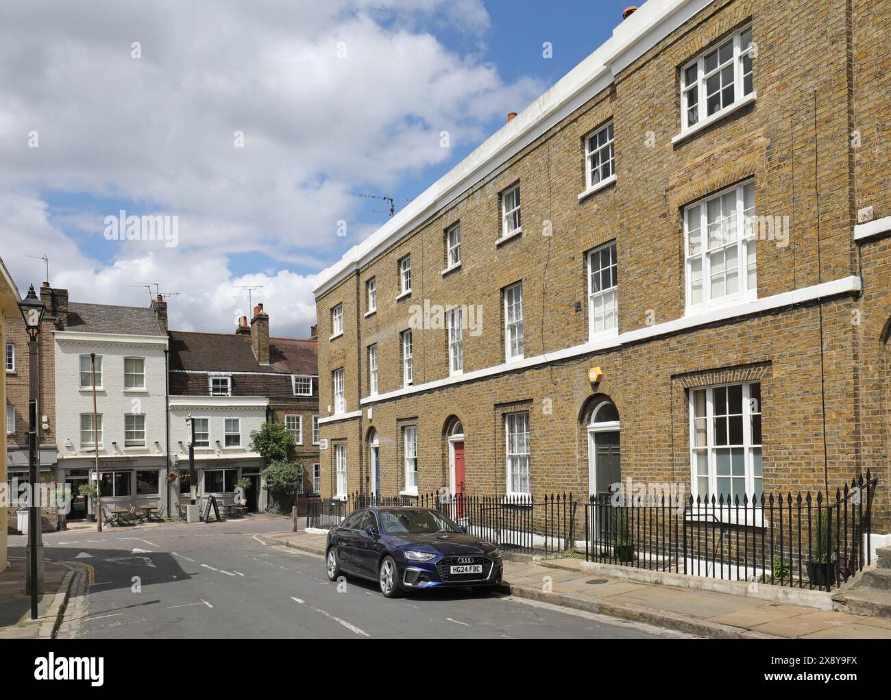 Greenwich, Londra, Regno Unito. Case vittoriane a schiera su Royal Place, vicino a Greenwich Park. Foto Stock