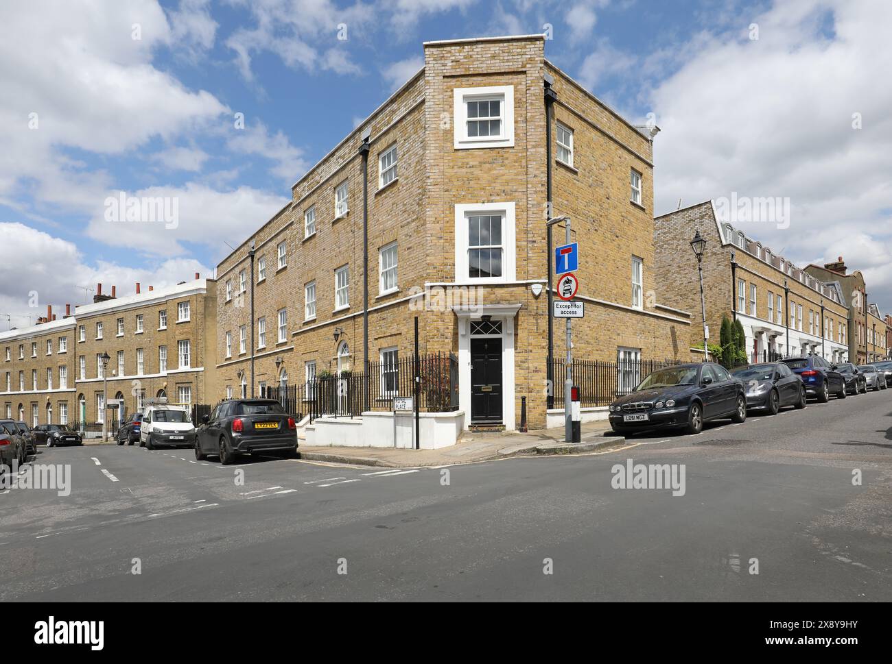 Greenwich, Londra, Regno Unito. Case vittoriane a schiera su Royal Place, vicino a Greenwich Park. Foto Stock