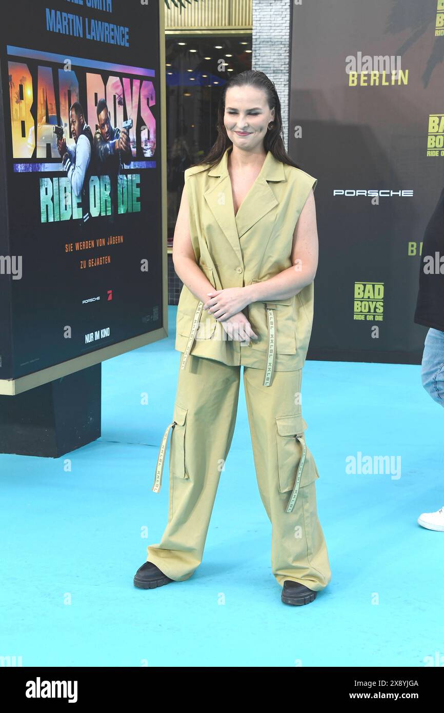 Jana Riva bei der BAD BOYS RIDE OR DIE Premiere a Berlino 27.05.2024 *** Jana Riva al BAD BOYS RIDE OR DIE premiere a Berlino 27 05 2024 Foto Stock