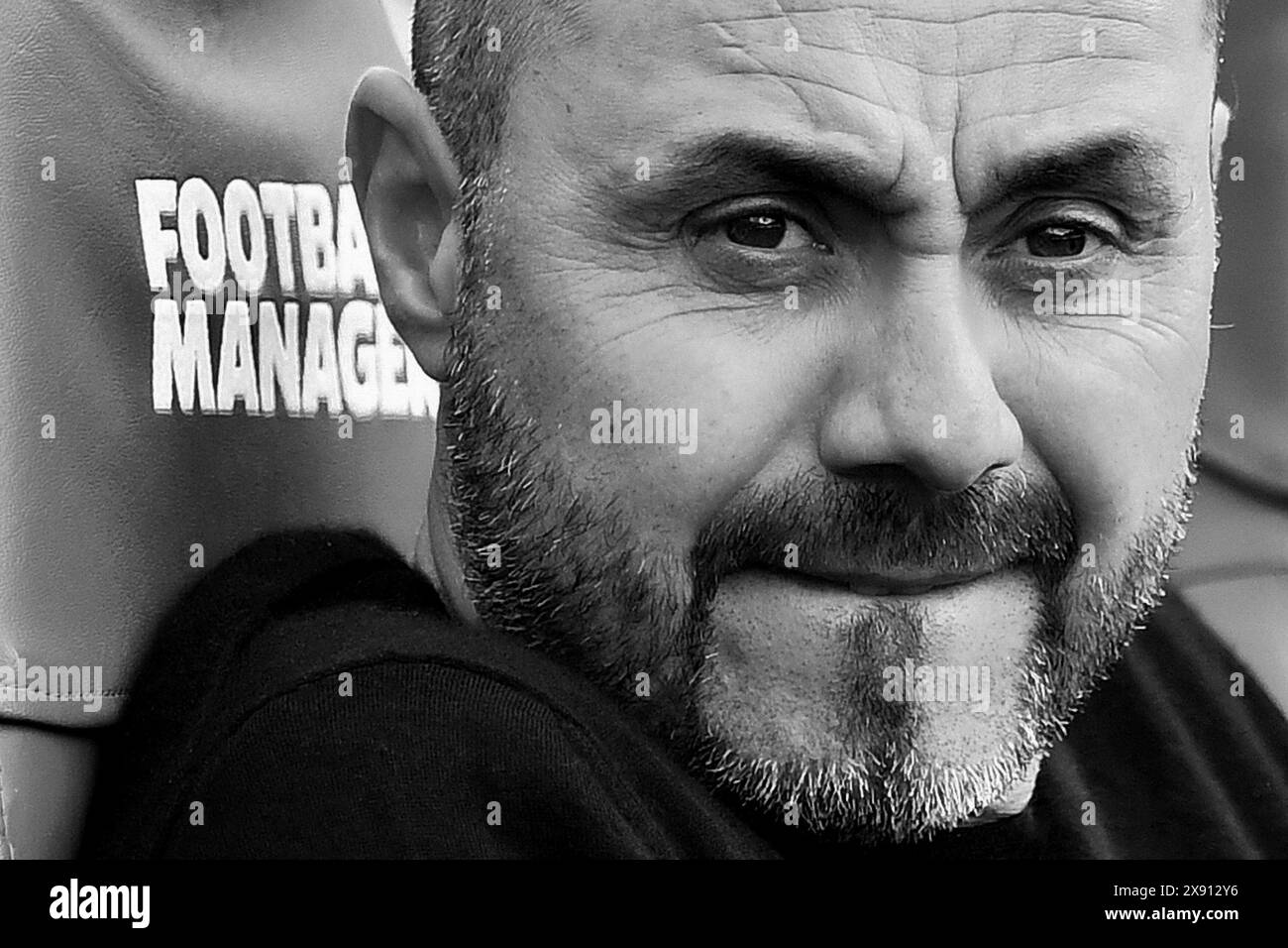 Direttore di Brighton e Hove Albion Roberto De Zerbi che lascia il club di comune accordo dopo due anni - Brighton & Hove Albion contro Manchester United, Premier League, Amex Stadium, Brighton, Regno Unito - 19 maggio 2024 solo uso editoriale - si applicano restrizioni DataCo Foto Stock