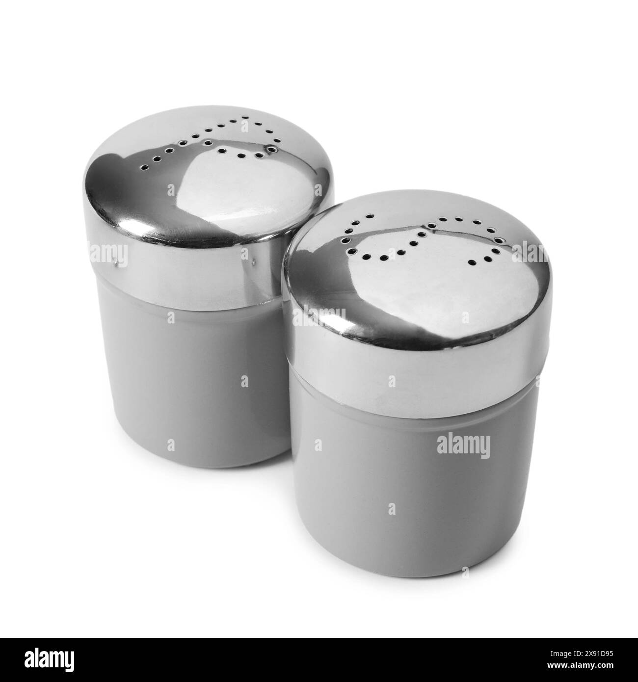 Sale e pepe isolato su bianco Foto Stock