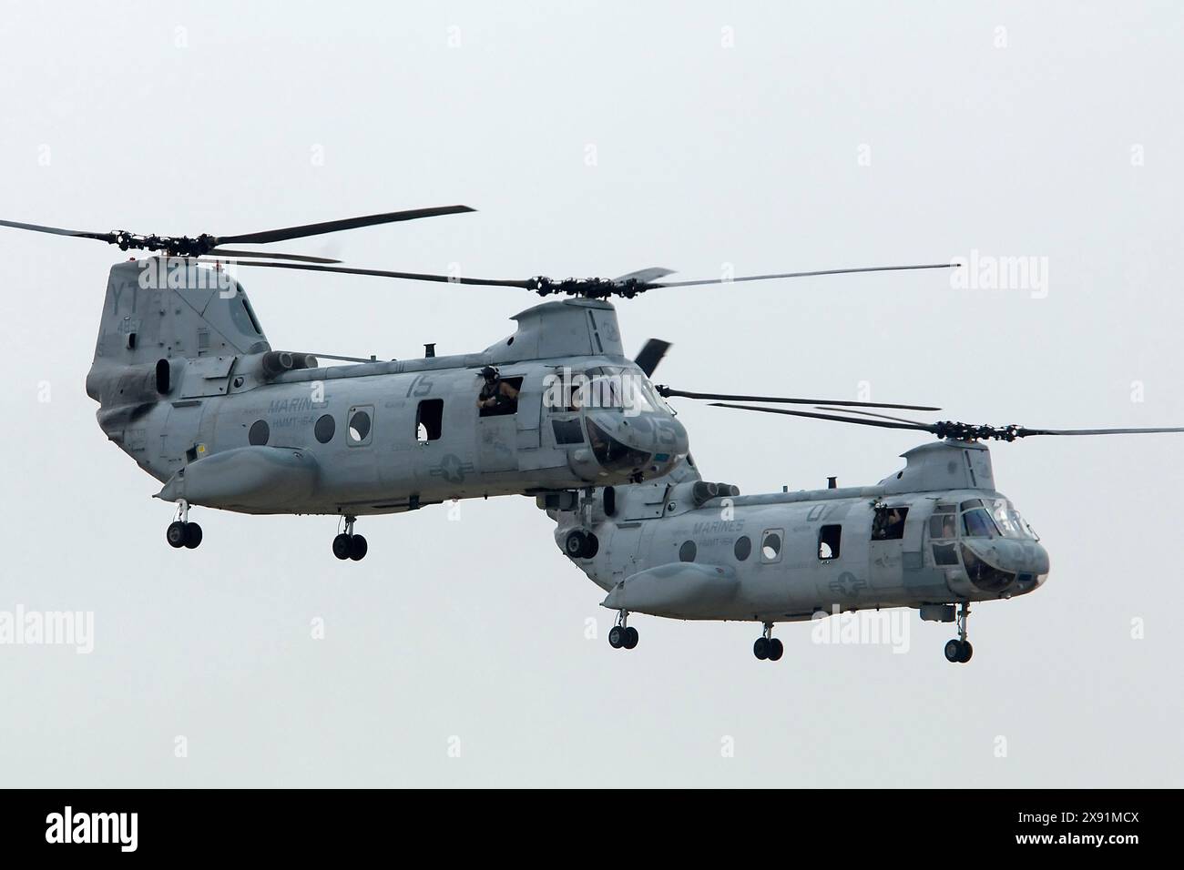 Addestramento dei Marines con elicottero durante lo spettacolo aereo Miramar a San Diego, California, il 3 ottobre 2010. Foto Stock