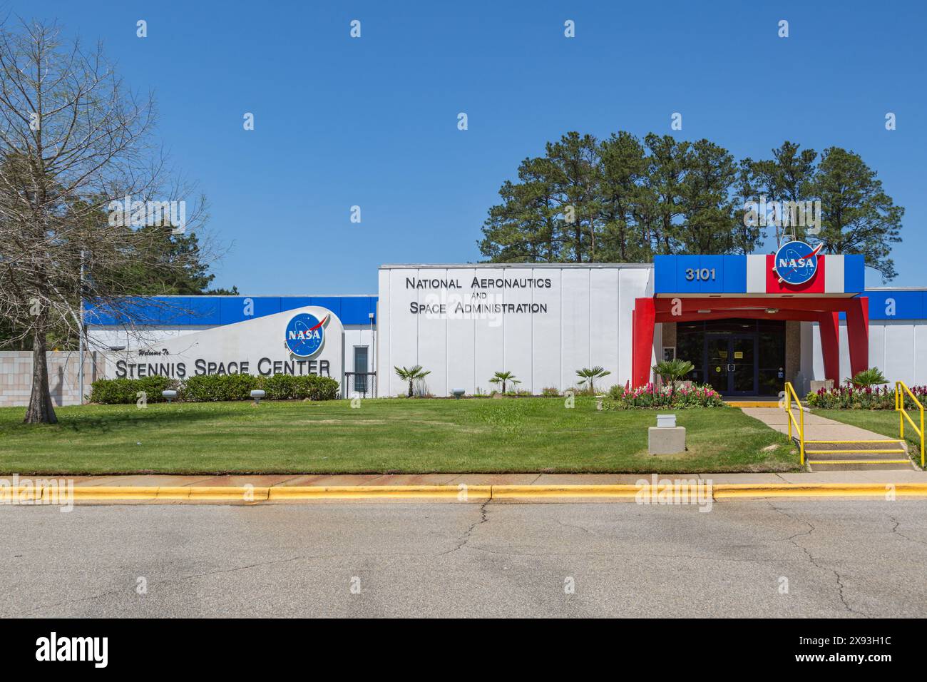 Edificio amministrativo per la National Aeronautics and Space Administration (NASA) nello Stennis Space Center vicino a Bay St Louis, Mississippi Foto Stock