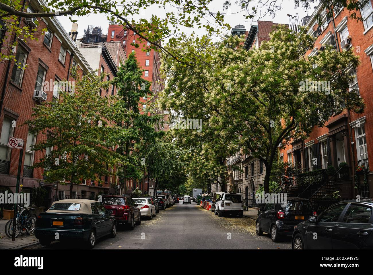 Una strada pittoresca nell'East Village - Manhattan, New York City Foto Stock
