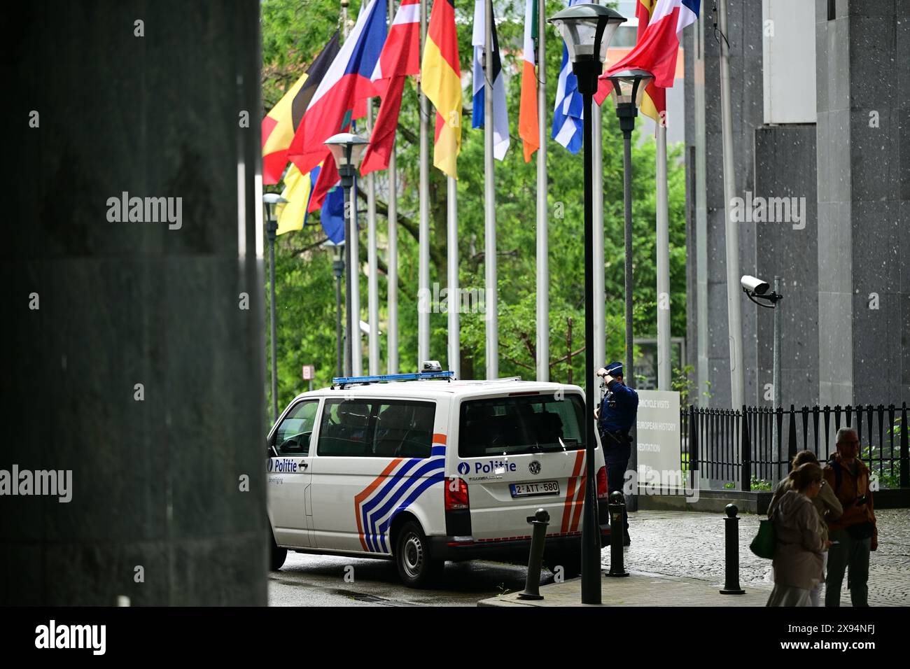 Bruxelles, Belgio. 29 maggio 2024. Mercoledì 29 maggio 2024, a Bruxelles, si stanno svolgendo perquisizioni di polizia presso il Parlamento europeo, alla ricerca di prove di tentativi di ingerenza russa nelle prossime elezioni europee. BELGA PHOTO LAURIE DIEFFEMBACQ credito: Belga News Agency/Alamy Live News Foto Stock