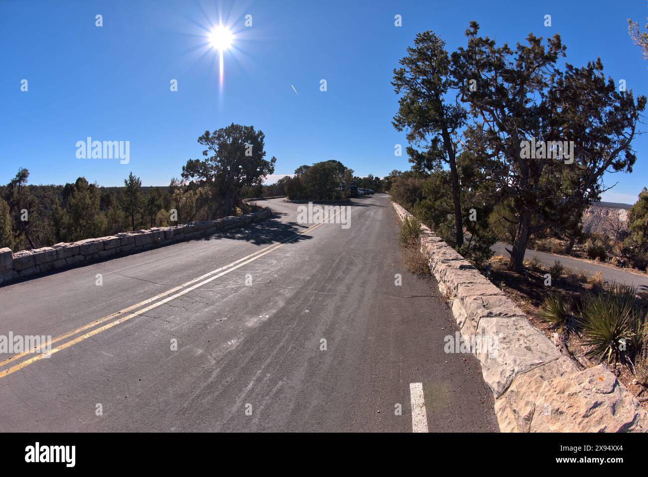 Alla fine di Hermit Road, Hermits Rest è appena oltre il parcheggio, Grand Canyon, Arizona, Stati Uniti d'America, Nord America Foto Stock