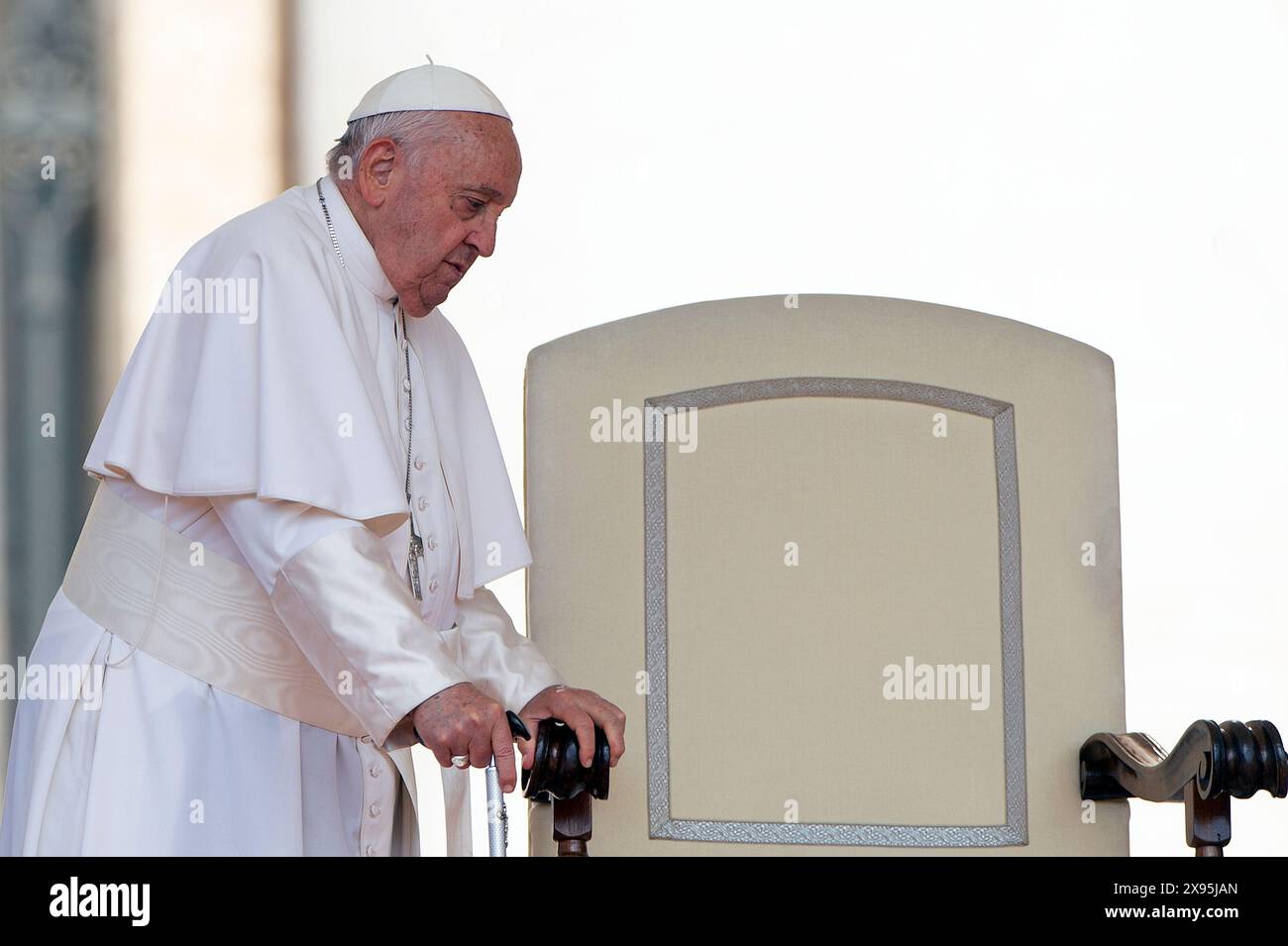 Vaticano, Vaticano. 29 maggio 2024. Italia, Roma, Vaticano, 2024/5/29.Papa Francesco durante l'udienza generale settimanale in Piazza San Pietro in Vaticano. Fotografia di ALESSIA GIULIANI / Catholic Press Photo Credit: Agenzia fotografica indipendente / Alamy Live News Foto Stock