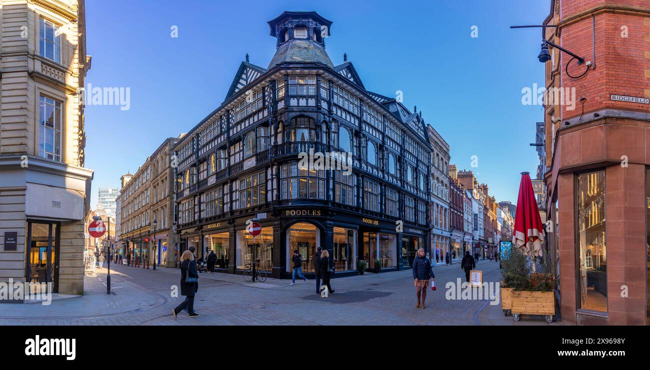 Veduta dell'architettura vittoriana, Manchester, Lancashire, Inghilterra, Regno Unito, Europa Foto Stock