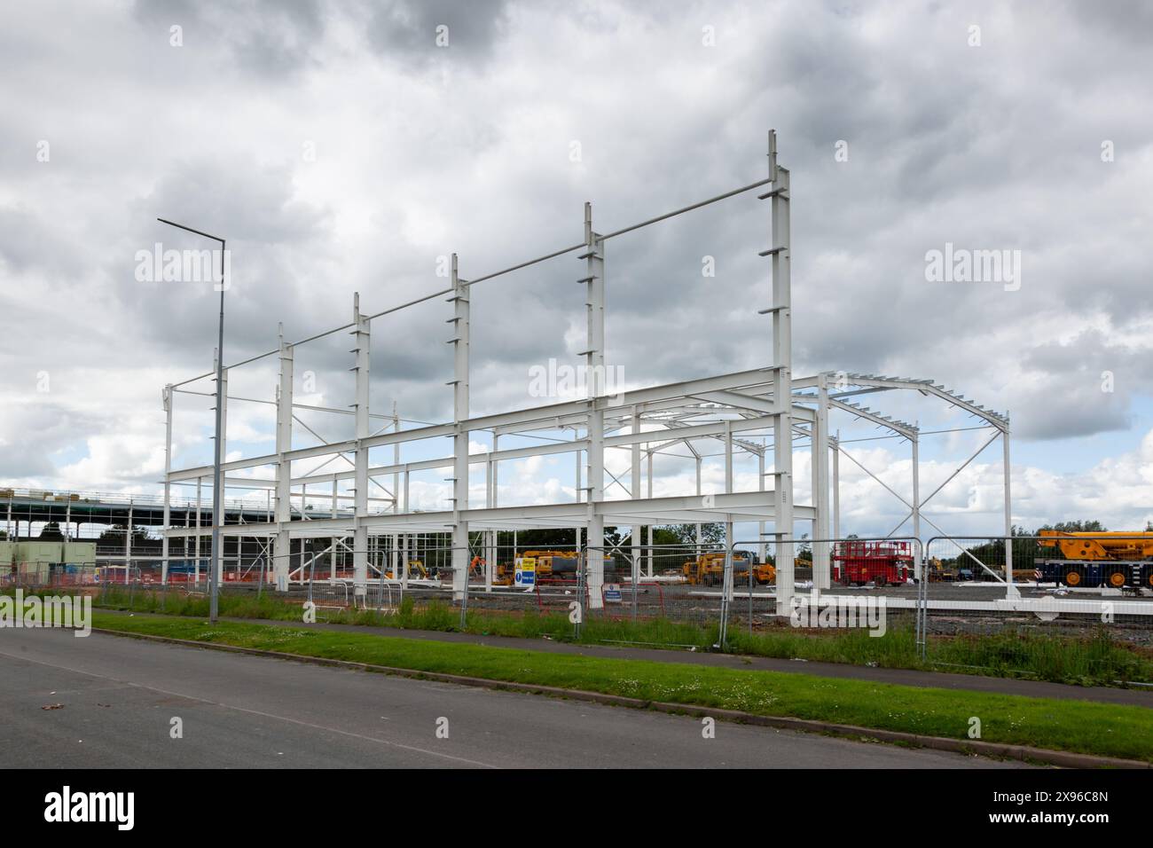Unità industriale moderna in costruzione, Telford, Shropshire, Regno Unito 2024 Foto Stock