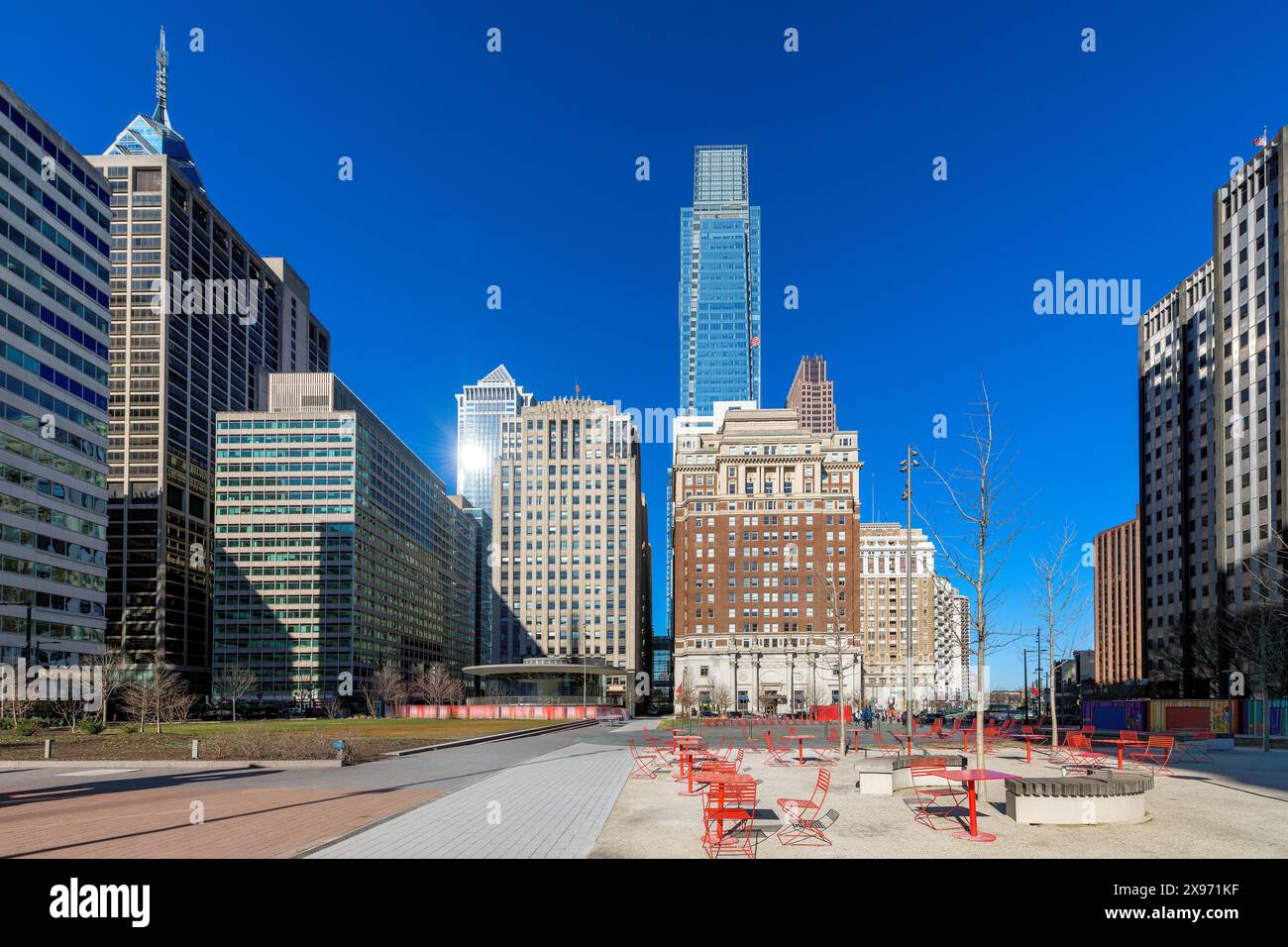Skyline del centro di Filadelfia nella giornata di sole primaverile, Philadelphia, Pennsylvania. Foto Stock