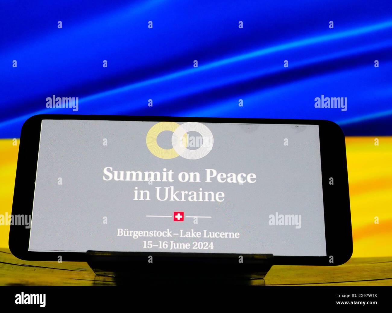 Ucraina - maggio 29. 2024: In questa illustrazione fotografica, un logo Summit on Peace in Ucraina visto su uno smartphone. Il vertice di pace in Ucraina è previsto Foto Stock