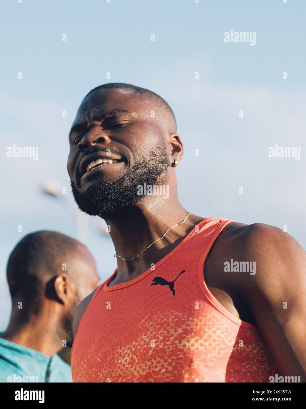 Stratford, Regno Unito. 26 maggio 2024. Brandon Arrey di Liverpool Harriers A.C. reagisce dopo aver vinto la Heat 1 nella 400mm del Gran Premio di velocità di Stratford 2024. Crediti: George Tewkesbury/Alamy Live News Foto Stock