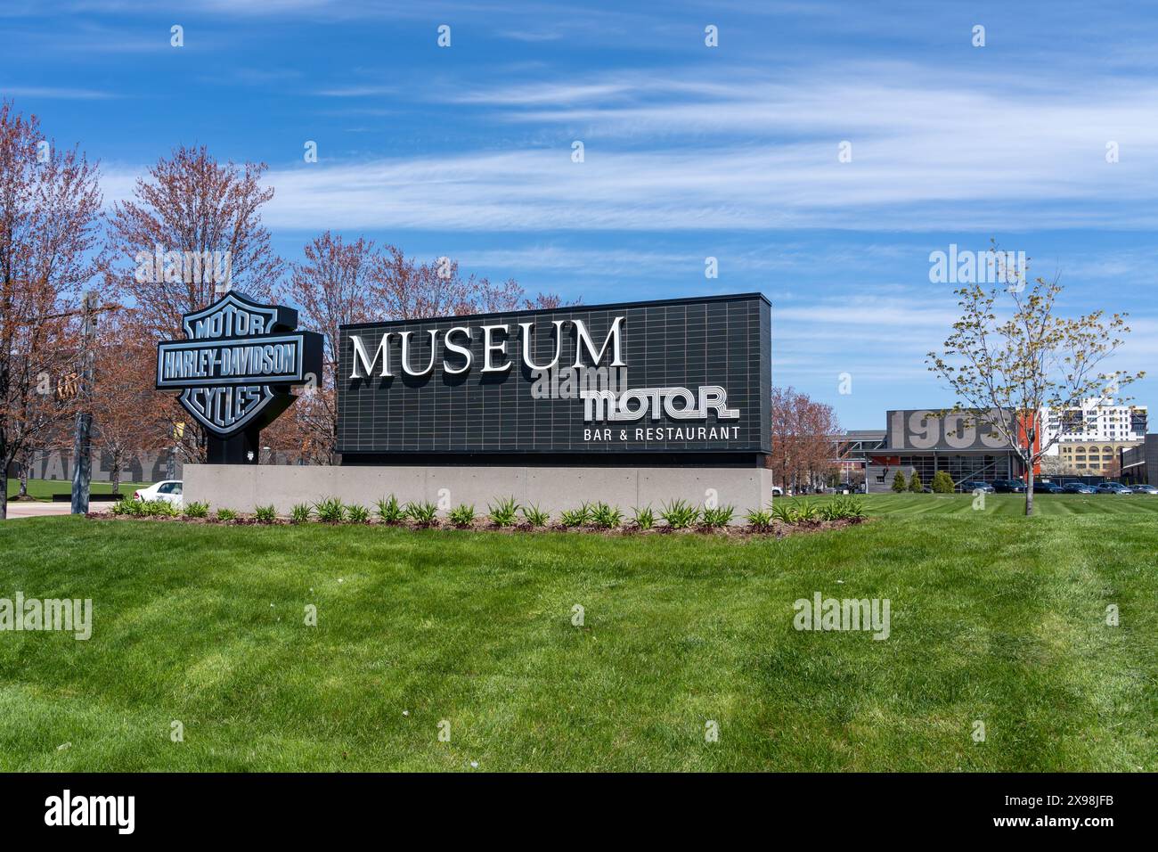 Insegna del museo Harley-Davidson a Milwaukee, Wisconsin, Stati Uniti, 3 maggio 2023. Foto Stock