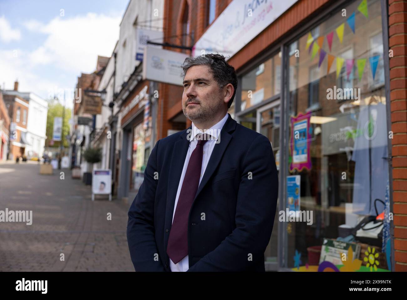 Luke Murphy, candidato parlamentare laburista per Basingstoke alle prossime elezioni generali, Inghilterra, Regno Unito Foto Stock