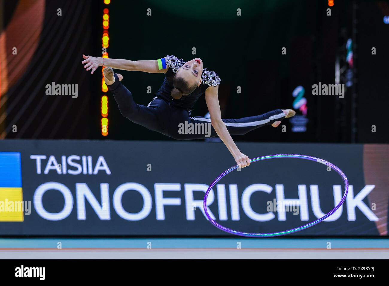Taisiia Onofriichuk (UKR) vista durante il 40° Campionato europeo di ginnastica ritmica a Budapest 2024 al Papp Laszlo Budapest Sportarena. Foto Stock