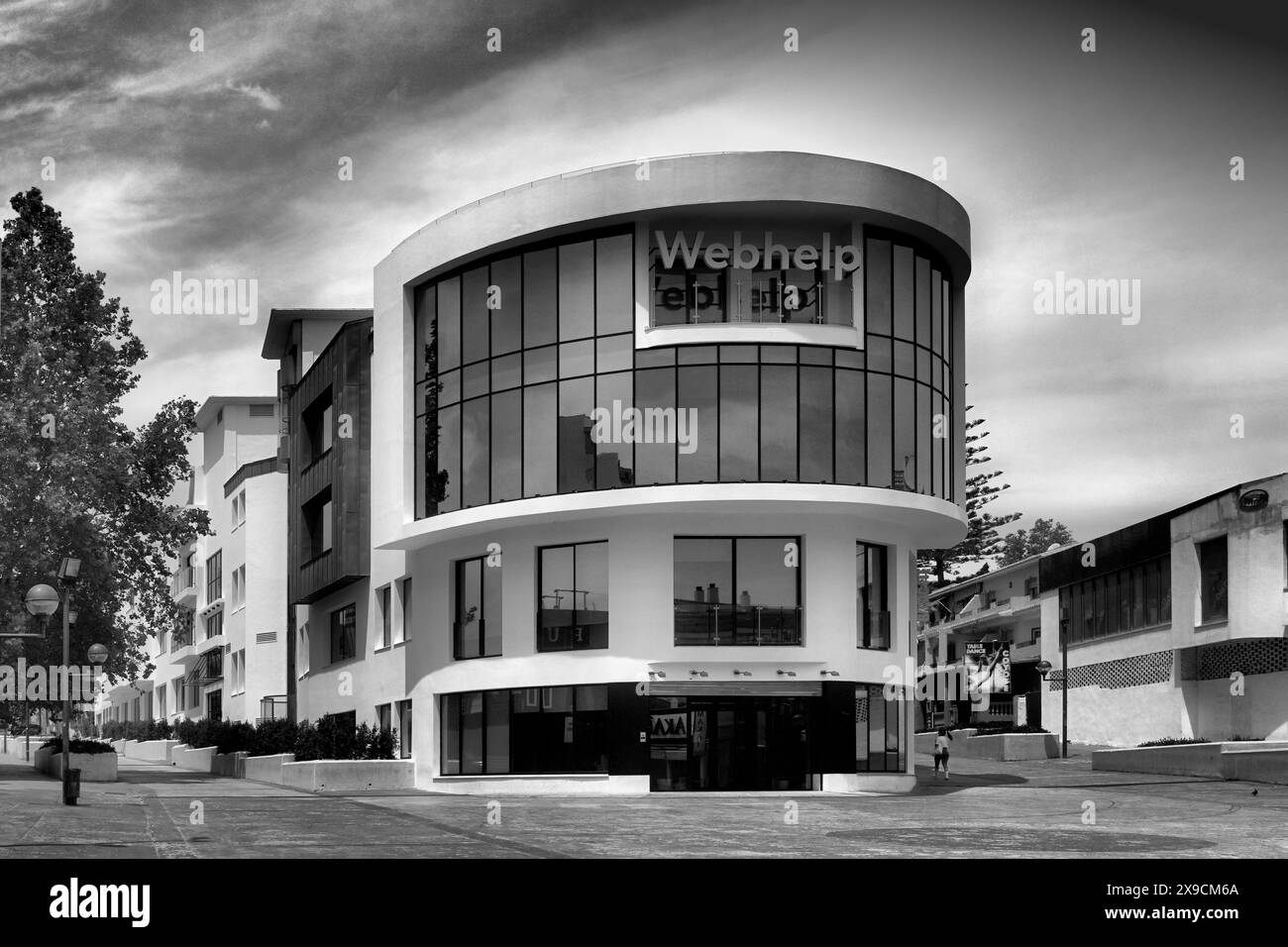 Sviluppo di WEB HELP in azienda di tecnologia informatica monocromatica a Torremolinos Malaga Spagna Foto Stock