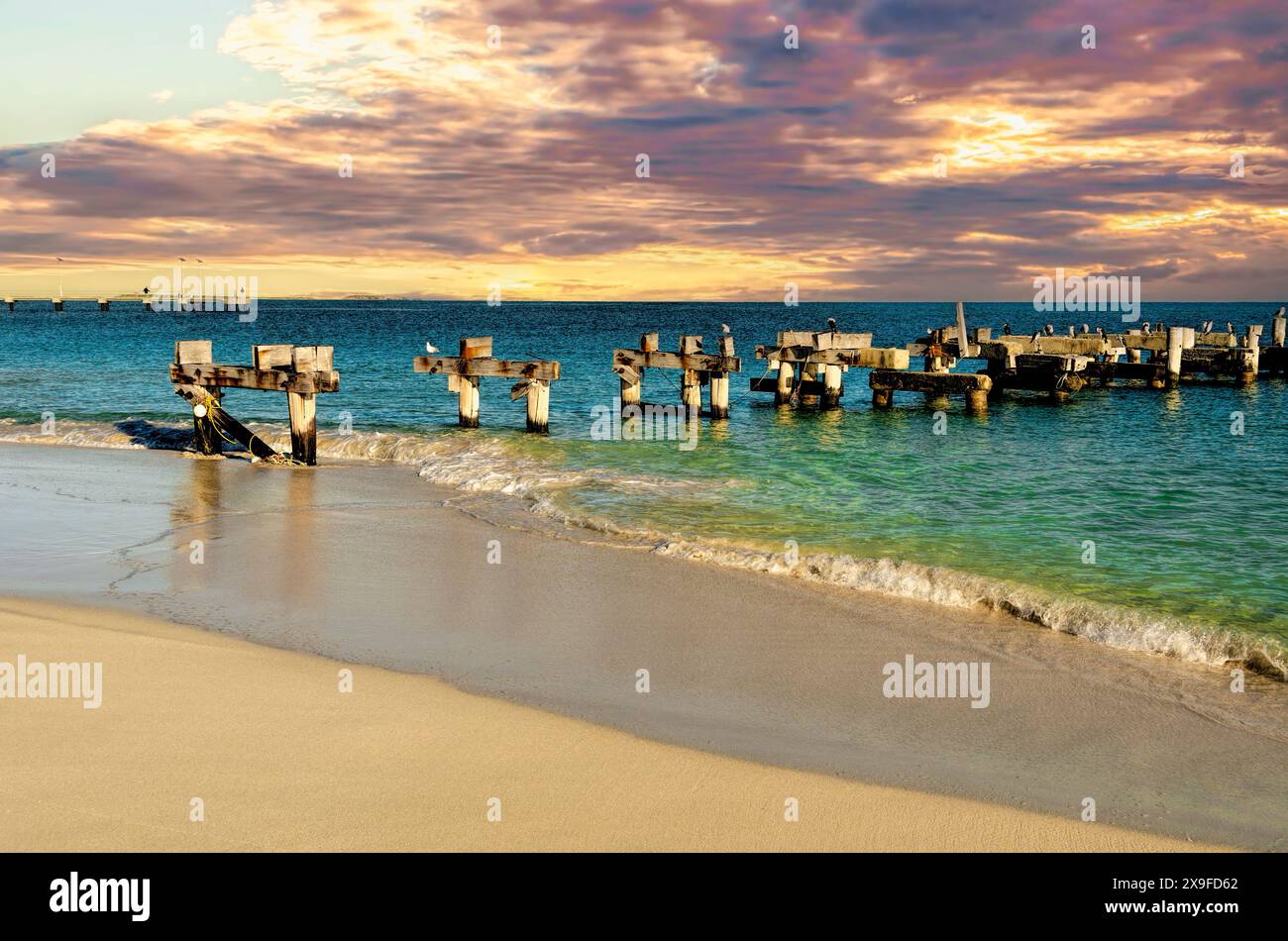 Rovine originali di Jurien Bay Jetty, Jurien Bay, Australia Occidentale, Australia Foto Stock