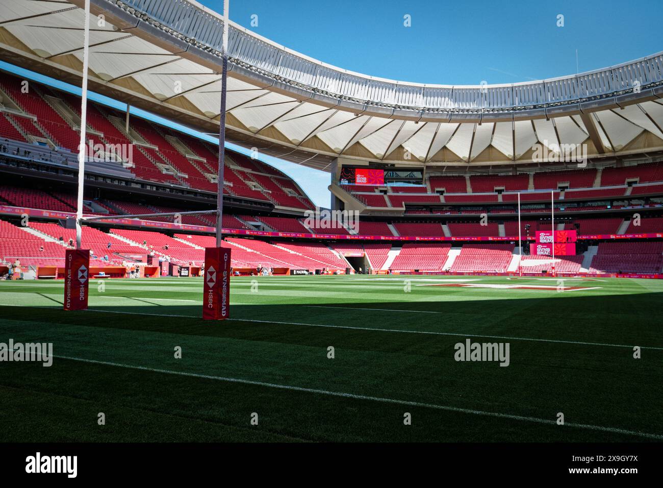 Madrid, Spagna. 31 maggio 2024. Finali del campionato di rugby Sevens. Stadio Metropolitano. Questo weekend, squadre di tutto il mondo si sfidano nell'attesissima finale del campionato di rugby Sevens, mettendo in mostra velocità, abilità e strategia in un torneo frenetico ed emozionante. Ci si aspetta che gli spettatori riempiano gli stand, creando un'atmosfera elettrica nel locale. Crediti: Enriquepsans/Alamy Live News Foto Stock