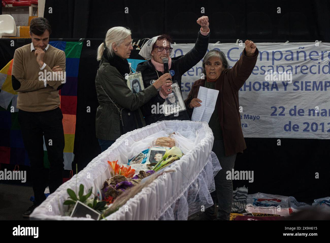 Castelar, Buenos Aires, Argentina. 31 maggio 2024. Nora CortiÃ±AS (Norita), emblema delle madri della linea fondatrice di Plaza de Mayo e riferimento per i diritti umani in Argentina e nel mondo, è morta all'età di 94 anni. Norita morì senza sapere cosa fece la dittatura con suo figlio, Carlos Gustavo CortiÃ±AS, scomparso nel maggio 1977. (Credit Image: © Roberto Almeida Aveledo/ZUMA Press Wire) SOLO PER USO EDITORIALE! Non per USO commerciale! Foto Stock