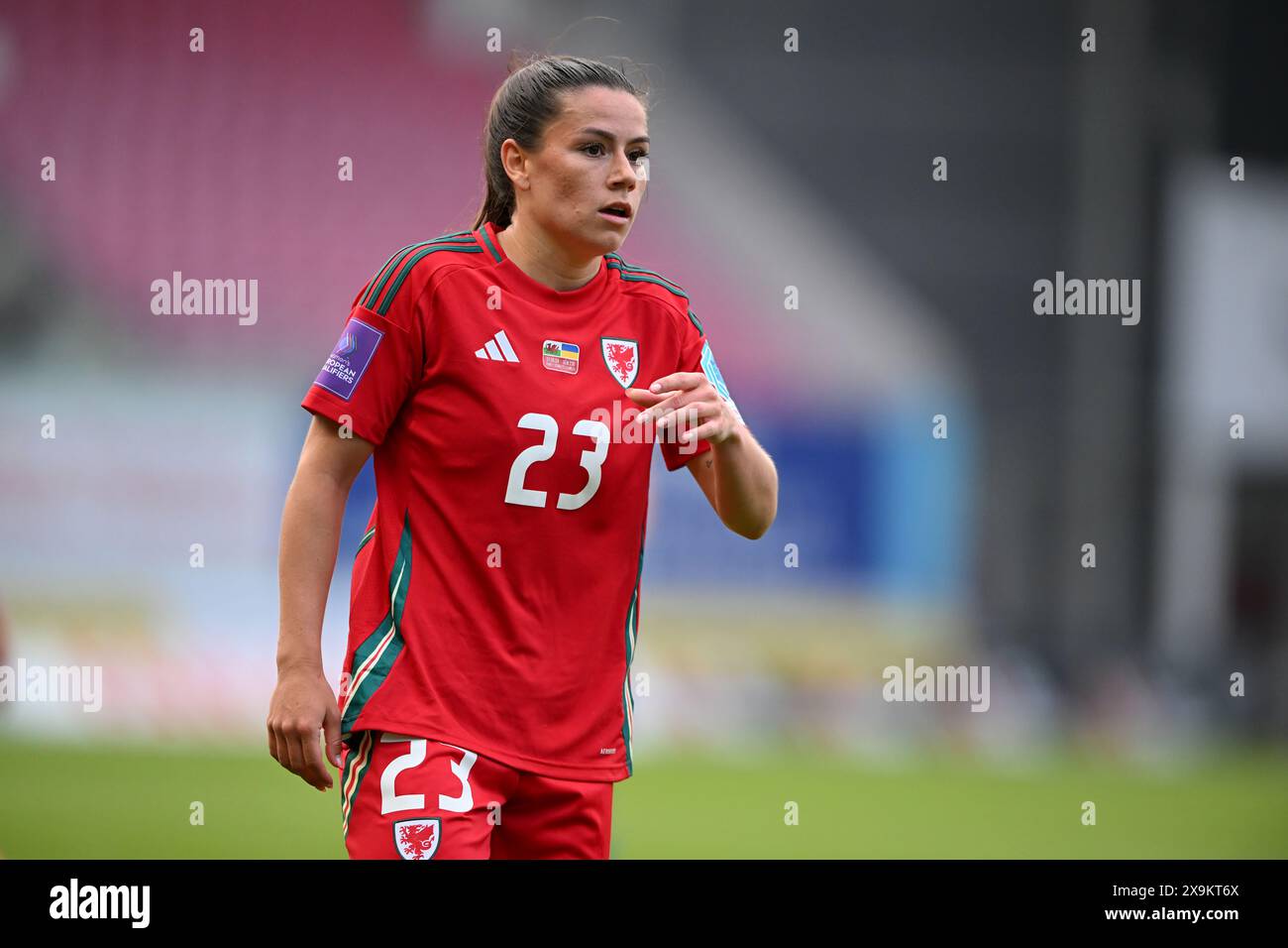 LLANELLI, REGNO UNITO. 31 maggio 2024. Ffion Morgan del Galles durante la partita di qualificazione a Euro 2025 di Lega B tra donne gallesi e donne ucraine al Parc y Scarlets di Llanelli il 31 maggio 2024. (PIC di Ashley Crowden/FAW) credito: Football Association of Wales/Alamy Live News Foto Stock LLANELLI, REGNO UNITO. 31 maggio 2024. Ffion Morgan del Galles durante la partita di qualificazione a Euro 2025 di Lega B tra donne gallesi e donne ucraine al Parc y Scarlets di Llanelli il 31 maggio 2024. (PIC di Ashley Crowden/FAW) credito: Football Association of Wales/Alamy Live News Foto Stock