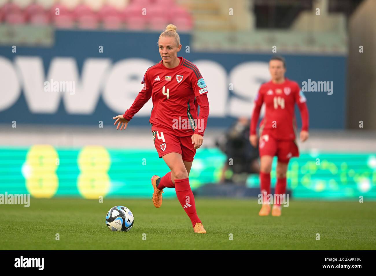 LLANELLI, REGNO UNITO. 31 maggio 2024. Sophie Ingle in Galles durante la partita di qualificazione a Euro 2025 di Lega B tra donne gallesi e Ucraina al Parc y Scarlets di Llanelli il 31 maggio 2024. (PIC di Ashley Crowden/FAW) credito: Football Association of Wales/Alamy Live News Foto Stock LLANELLI, REGNO UNITO. 31 maggio 2024. Sophie Ingle in Galles durante la partita di qualificazione a Euro 2025 di Lega B tra donne gallesi e Ucraina al Parc y Scarlets di Llanelli il 31 maggio 2024. (PIC di Ashley Crowden/FAW) credito: Football Association of Wales/Alamy Live News Foto Stock