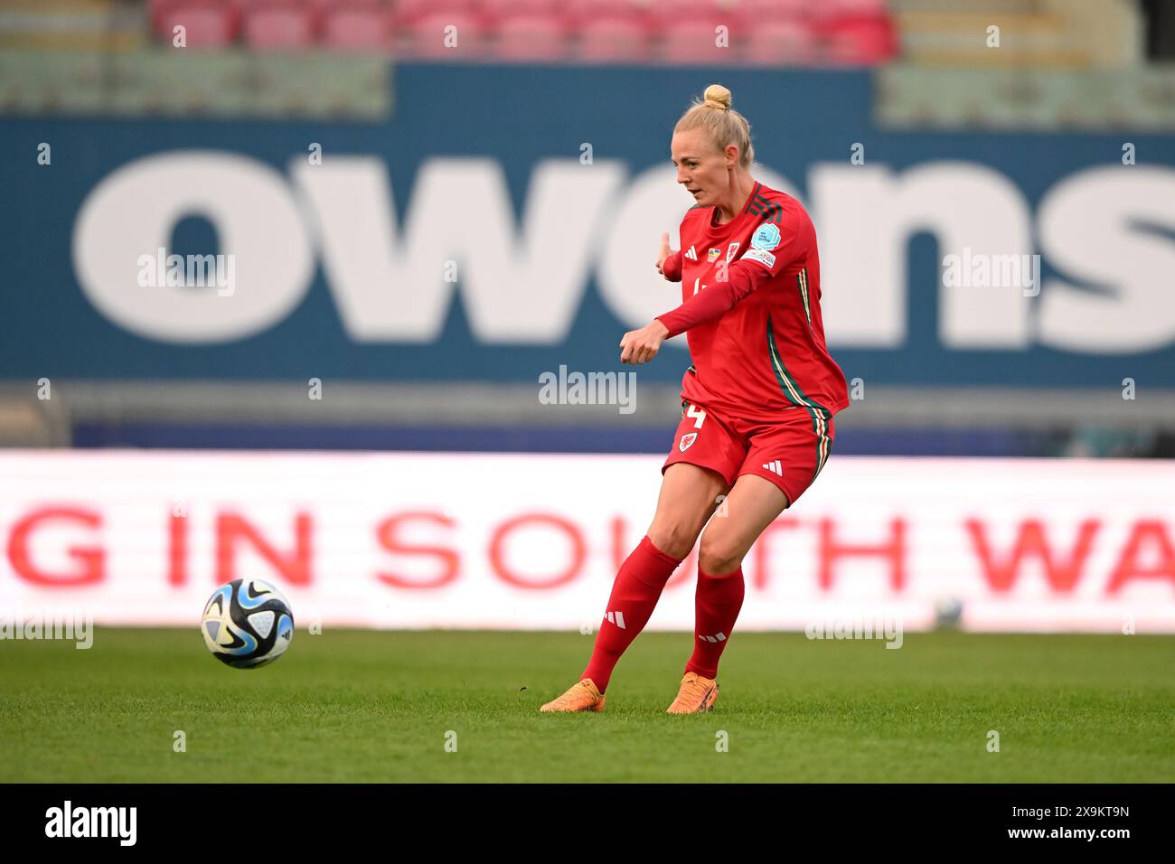 LLANELLI, REGNO UNITO. 31 maggio 2024. Sophie Ingle in Galles durante la partita di qualificazione a Euro 2025 di Lega B tra donne gallesi e Ucraina al Parc y Scarlets di Llanelli il 31 maggio 2024. (PIC di Ashley Crowden/FAW) credito: Football Association of Wales/Alamy Live News Foto Stock LLANELLI, REGNO UNITO. 31 maggio 2024. Sophie Ingle in Galles durante la partita di qualificazione a Euro 2025 di Lega B tra donne gallesi e Ucraina al Parc y Scarlets di Llanelli il 31 maggio 2024. (PIC di Ashley Crowden/FAW) credito: Football Association of Wales/Alamy Live News Foto Stock